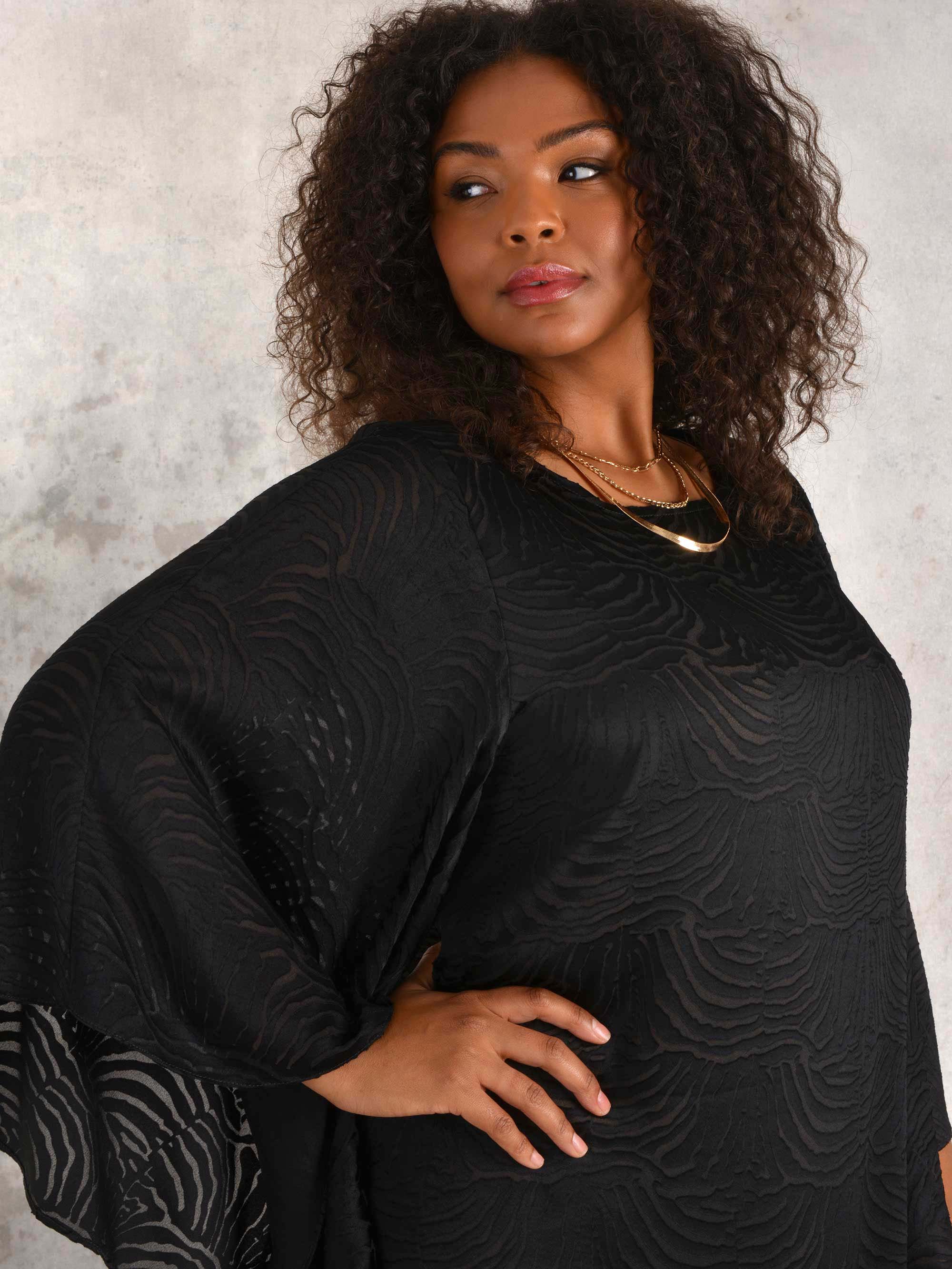 Black Animal Burnout Kaftan Midaxi Dress - Image 3