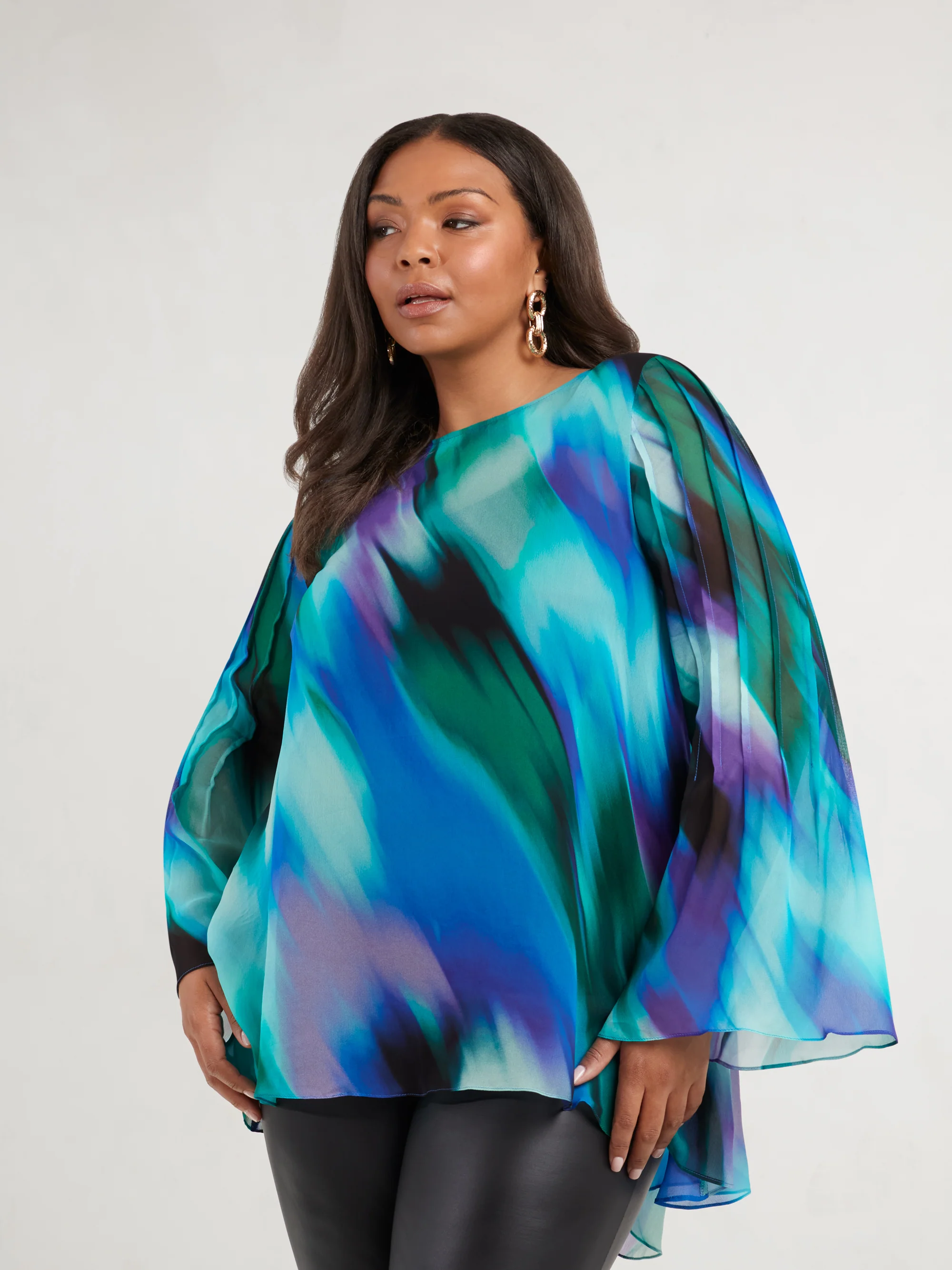 Blue Abstract Print Blouse - Image 4