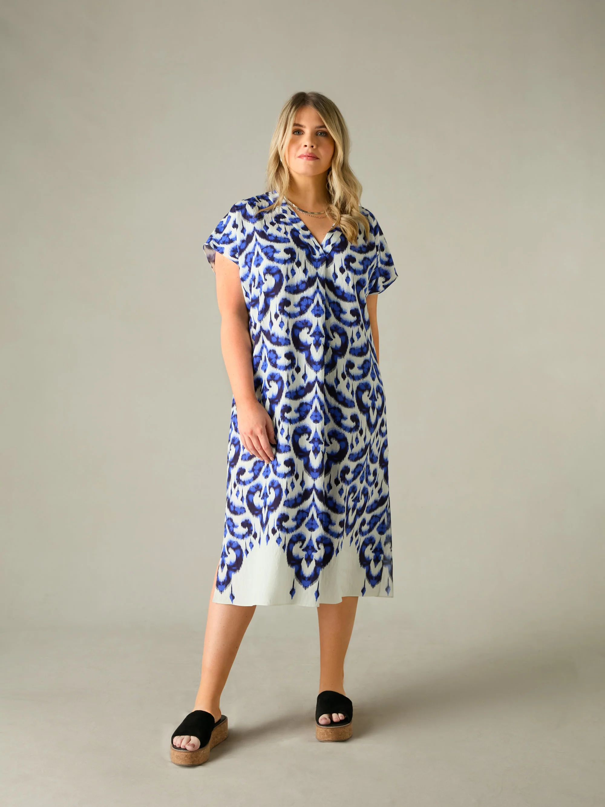 Blue Aztec Print Relaxed Midi Dress - Image 3