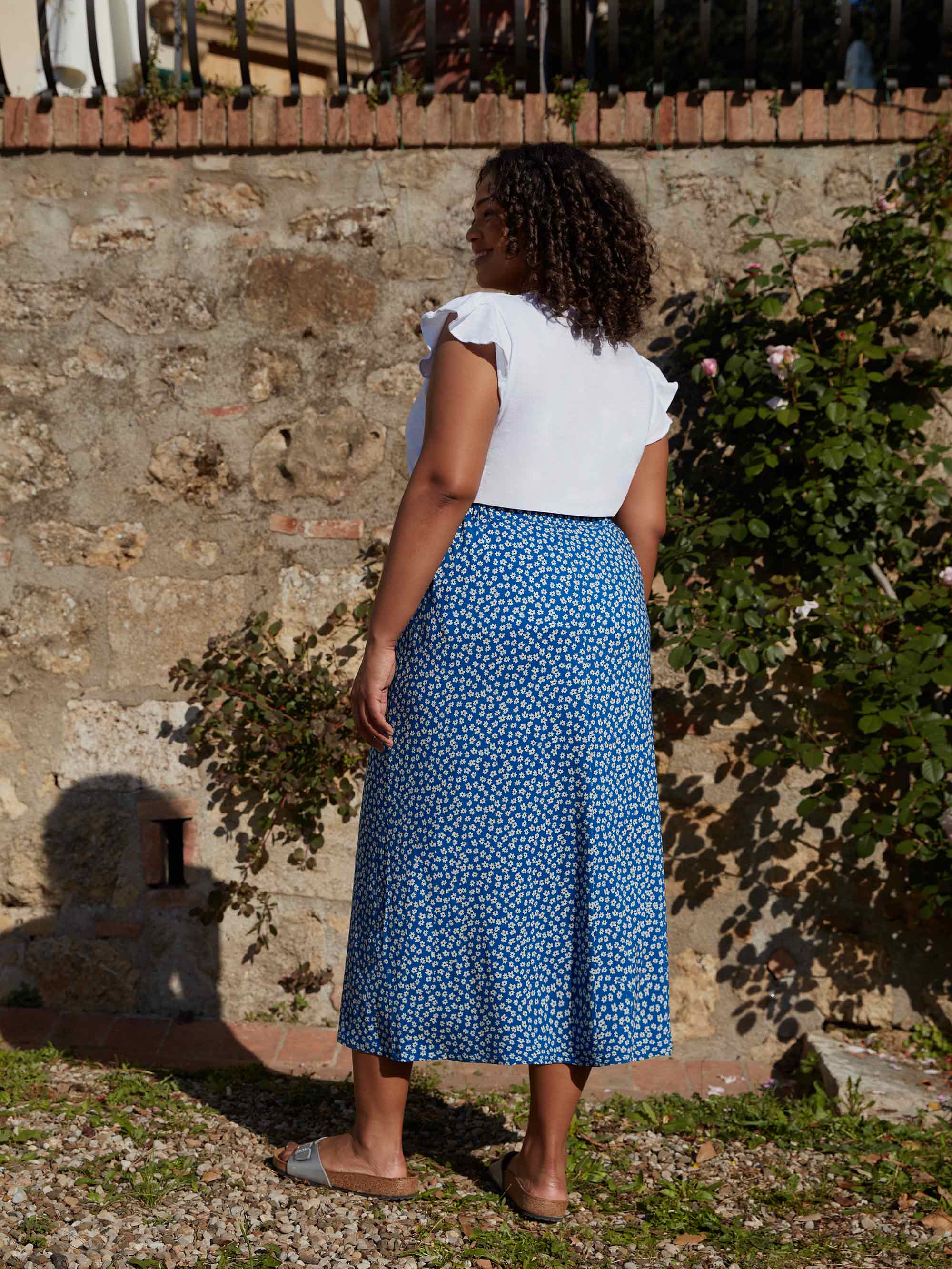Blue Ditsy Floral Print Jersey Midi Skirt - Image 3