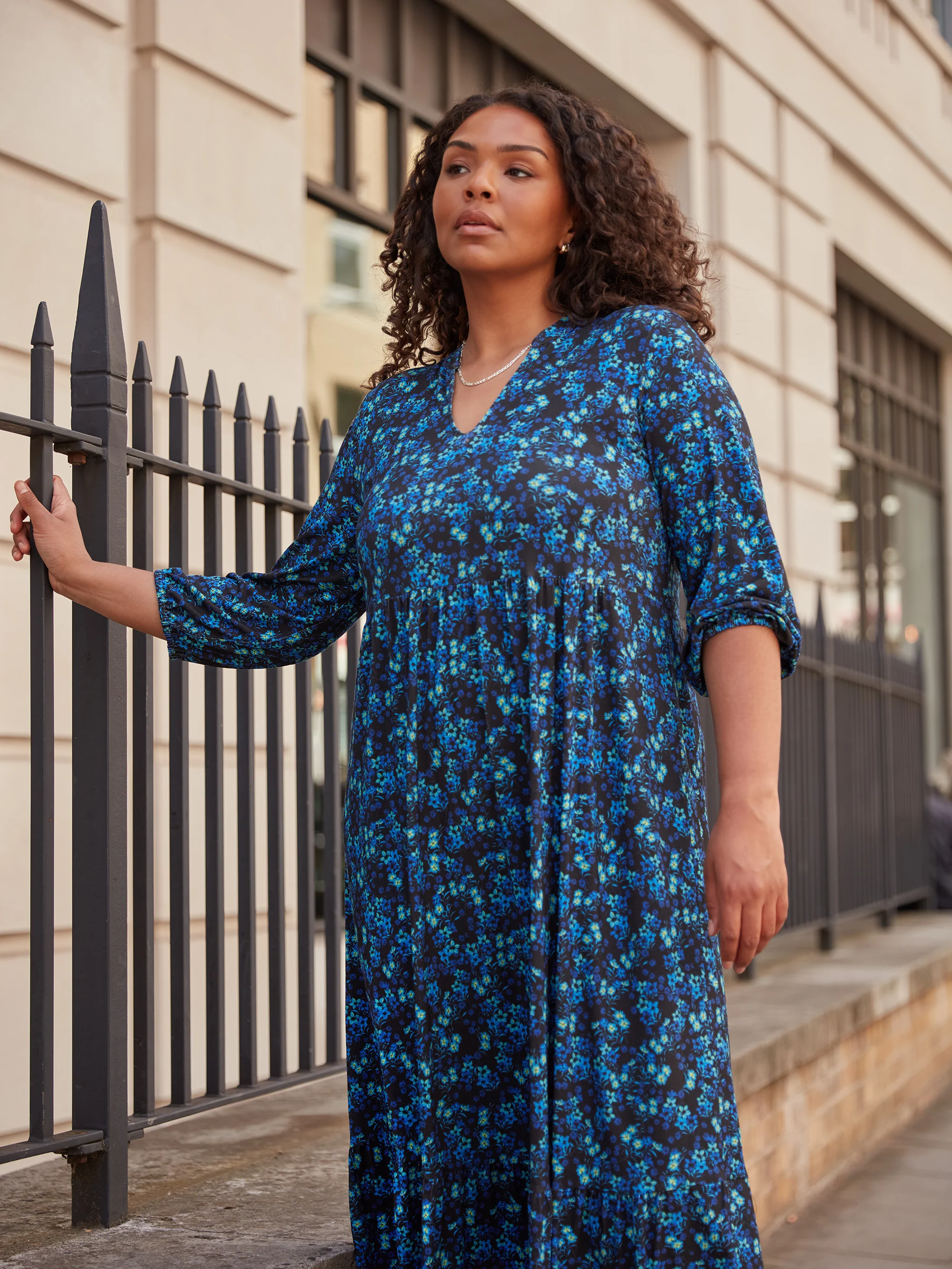 Blue Ditsy Jersey Nehru Collar Midi Dress - Image 3