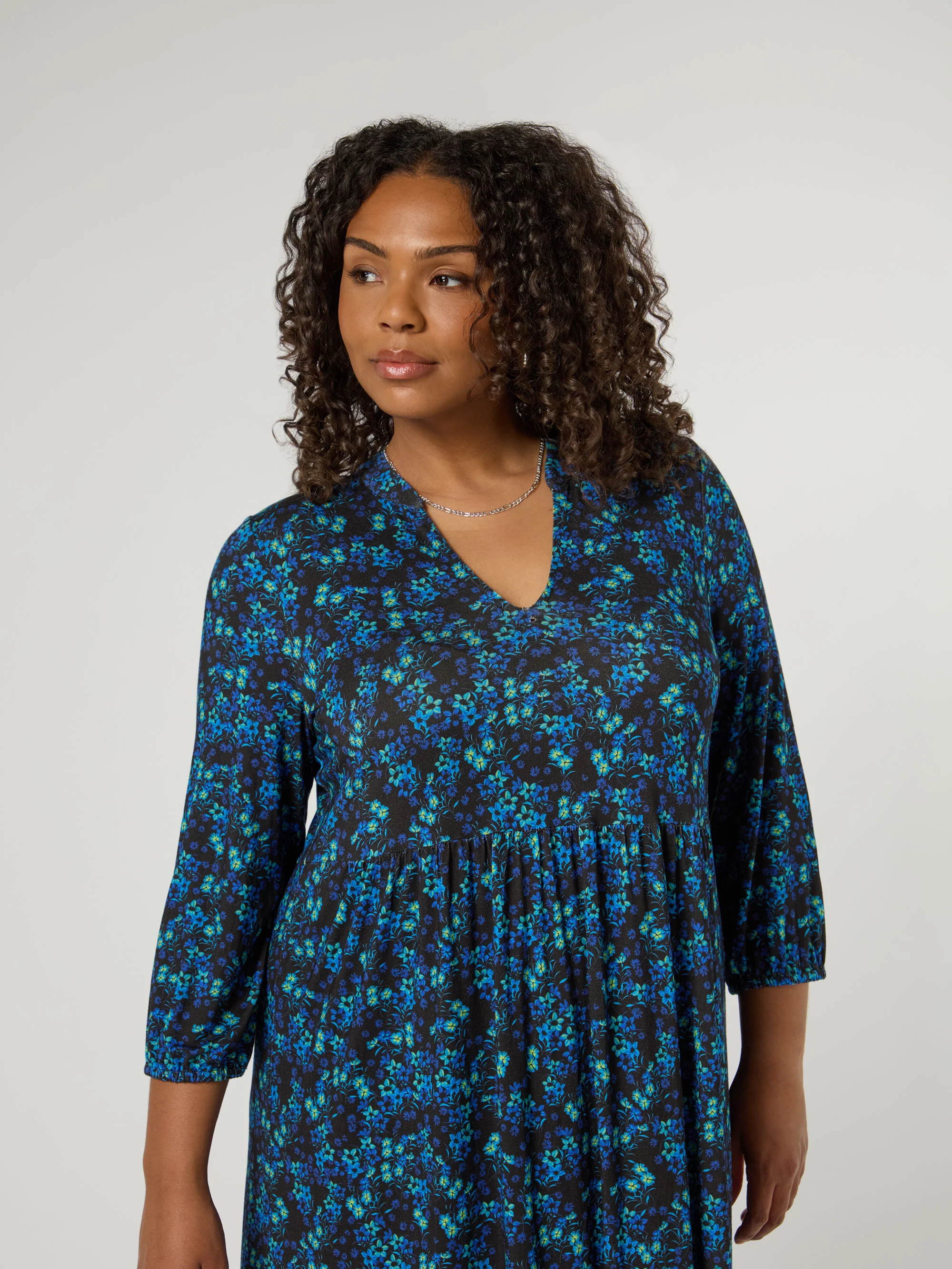 Blue Ditsy Jersey Nehru Collar Midi Dress - Image 5