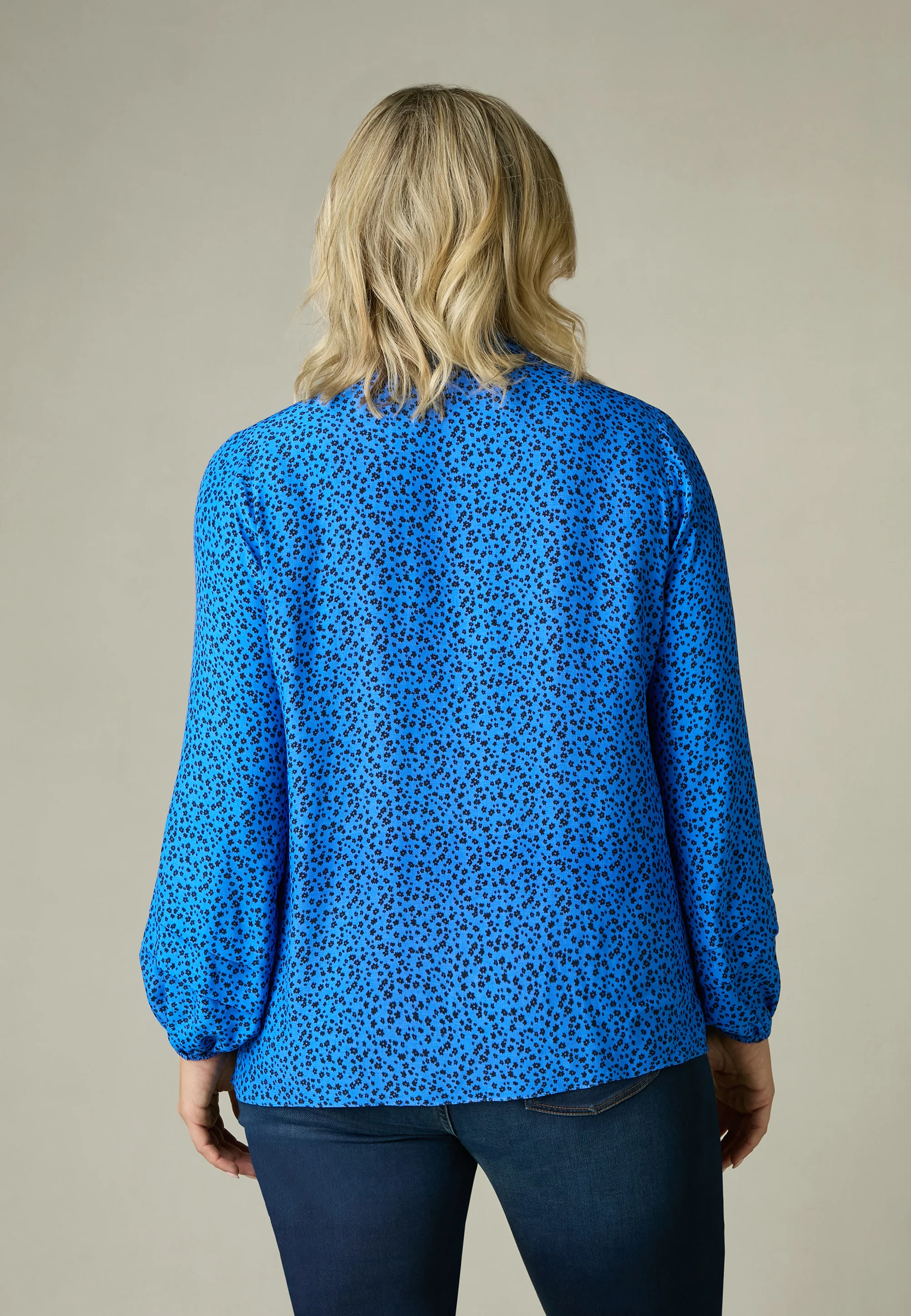Blue Ditsy Print Pleat Sleeve Blouse - Image 6