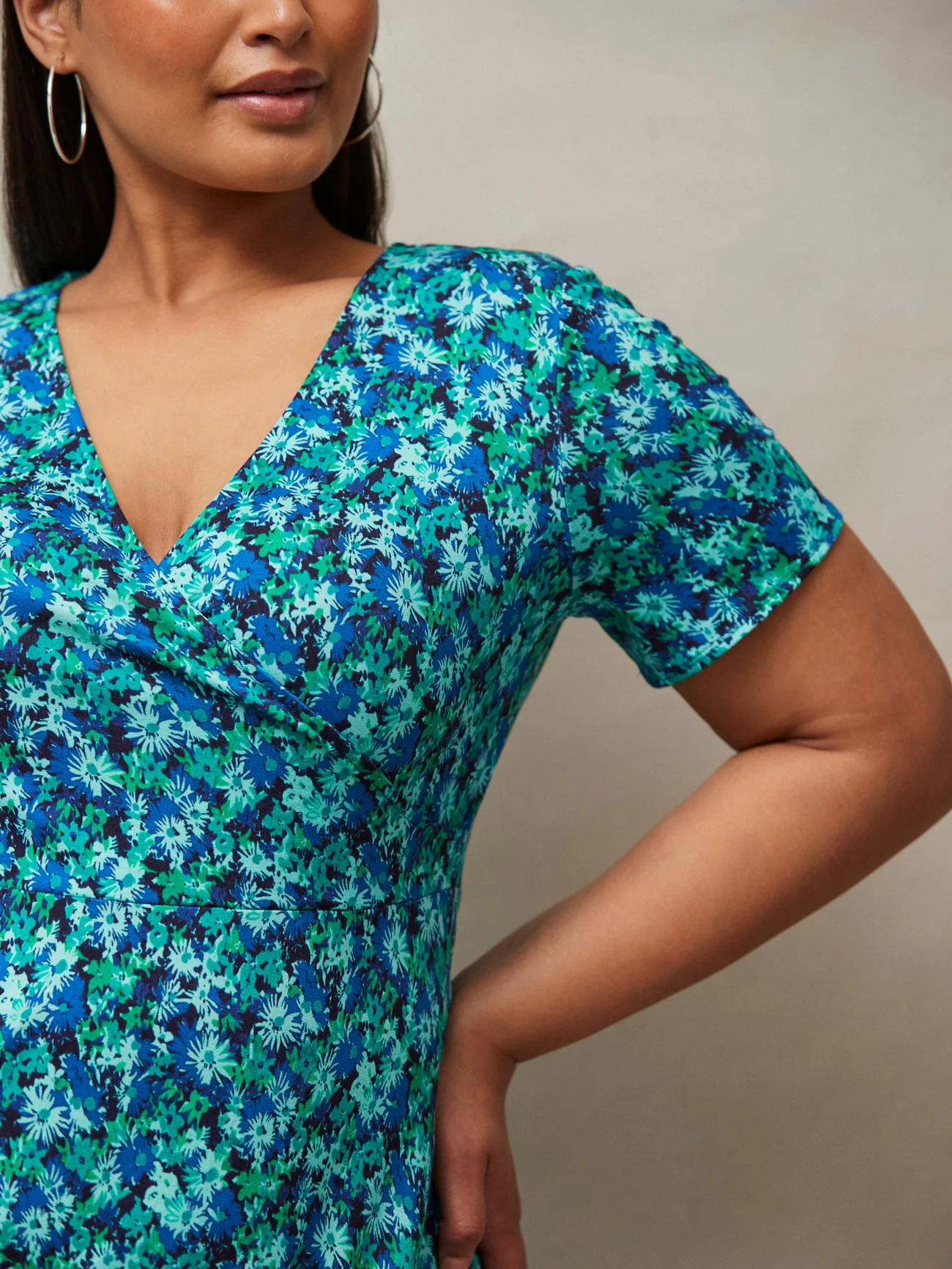 Blue Ditsy Print Wrap Midaxi Dress - Image 5