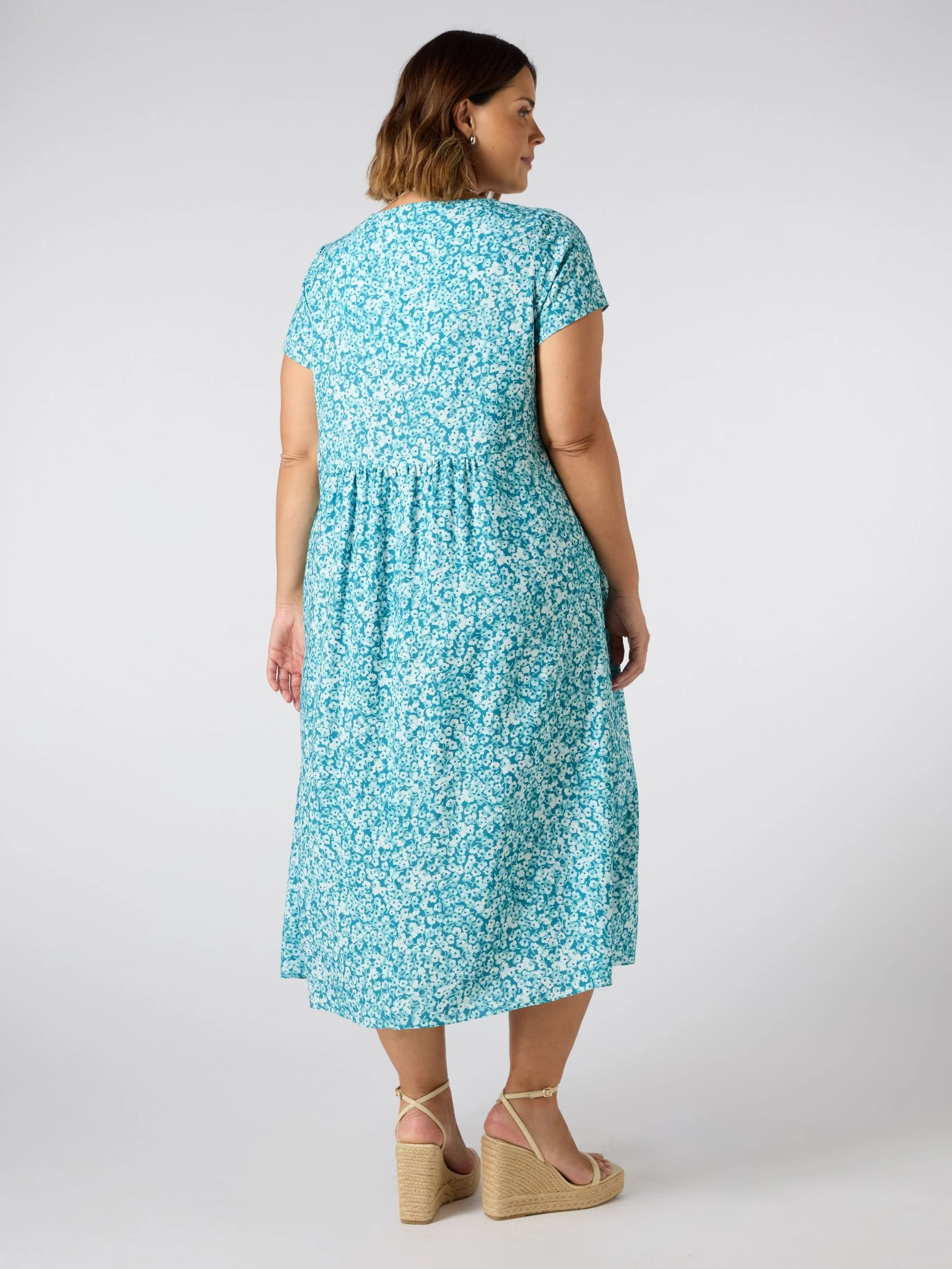 Blue Ditsy Short Sleeve Midi Dress - Image 3