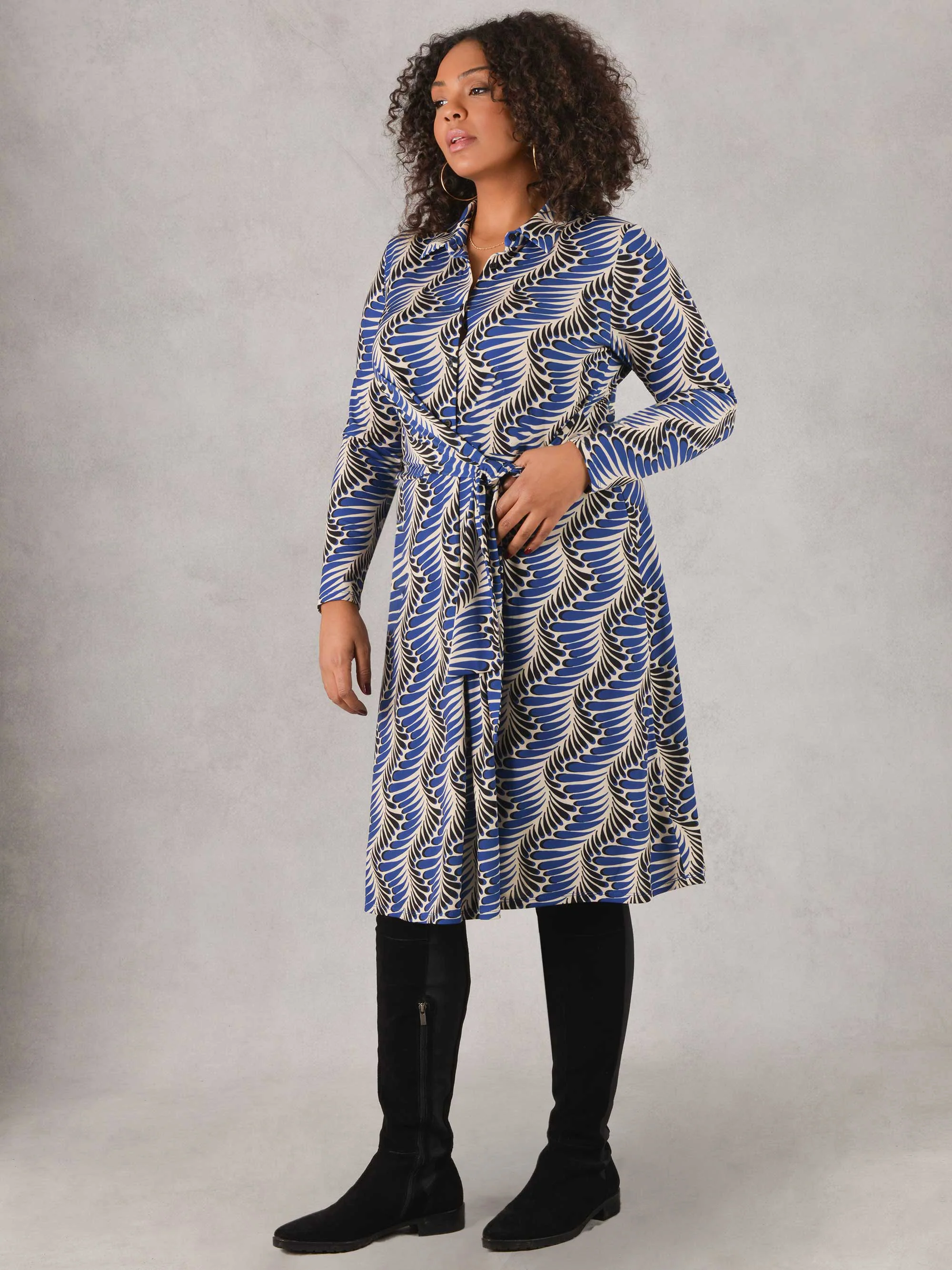 Blue Feather Print Tie Side Jersey Shirt Dress - Image 5