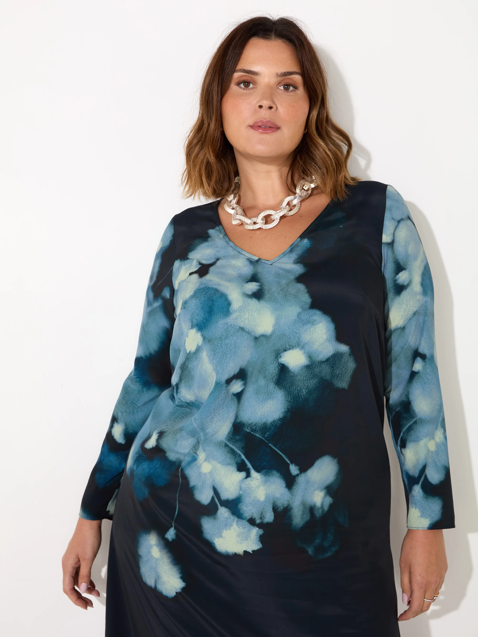 Blue Floral Print Long Sleeve Midaxi Dress - Image 5