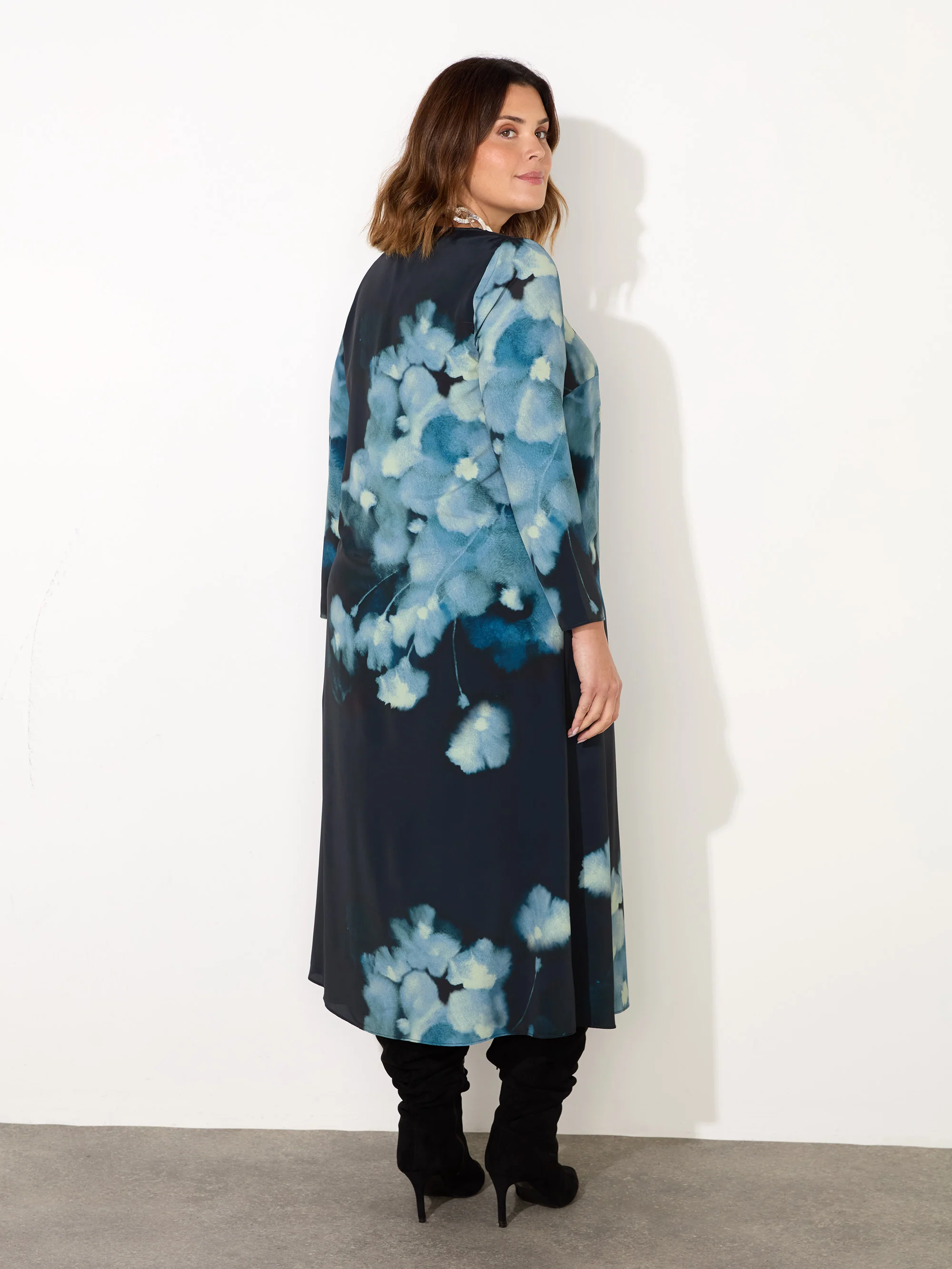 Blue Floral Print Long Sleeve Midaxi Dress - Image 6