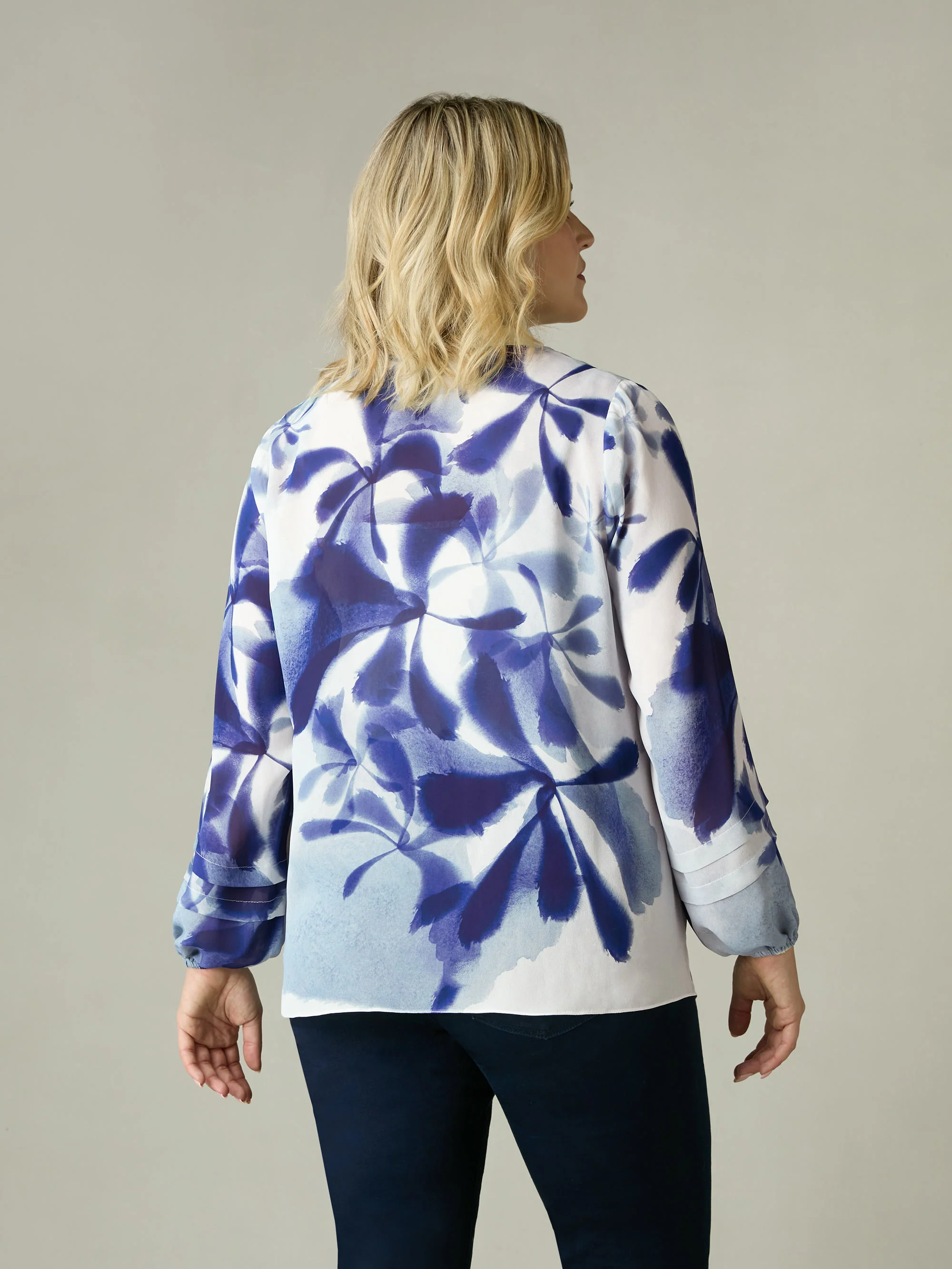 Blue Floral Print Pleat Sleeve Blouse - Image 7