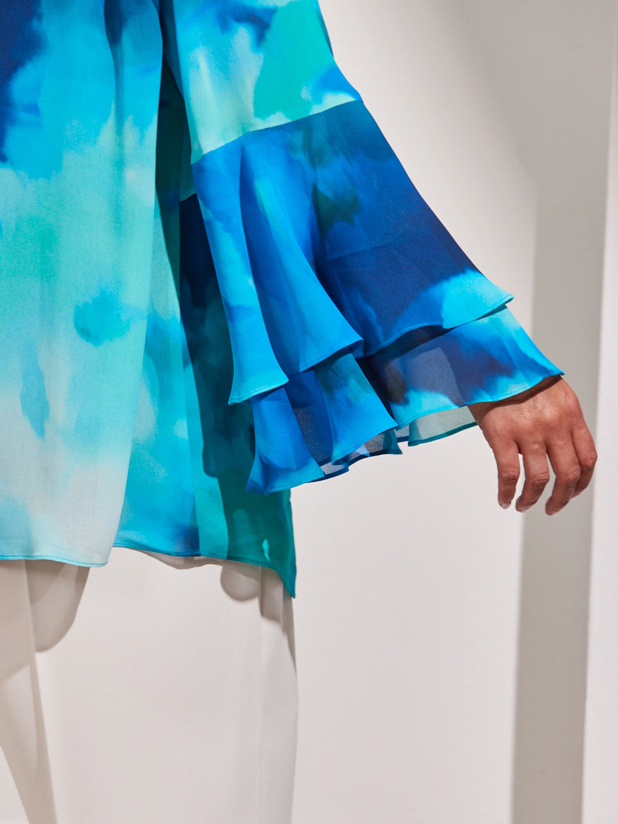 Blue Floral Printed Frill Blouse - Image 3
