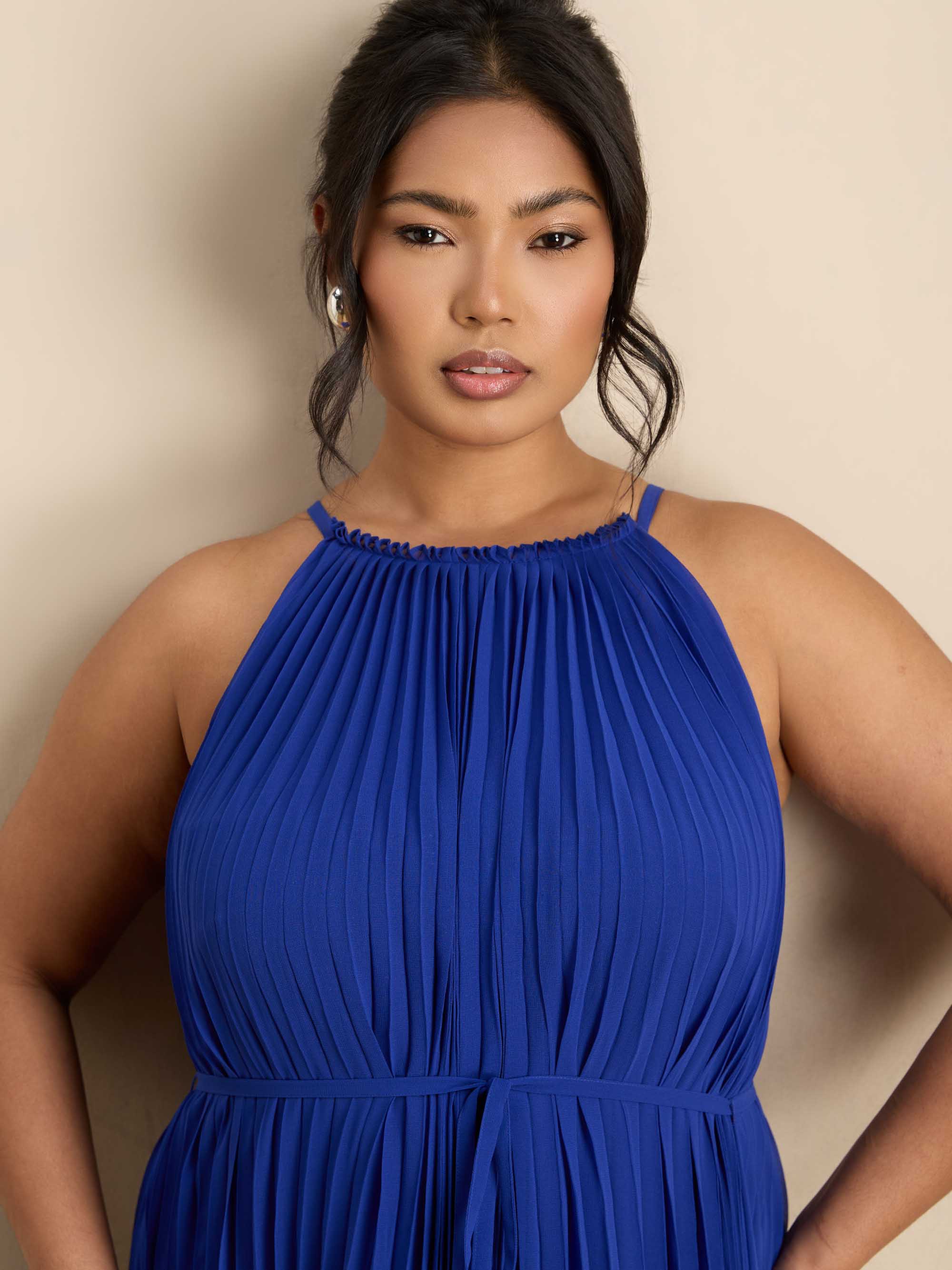 Blue Halter Pleated Maxi Dress - Image 5