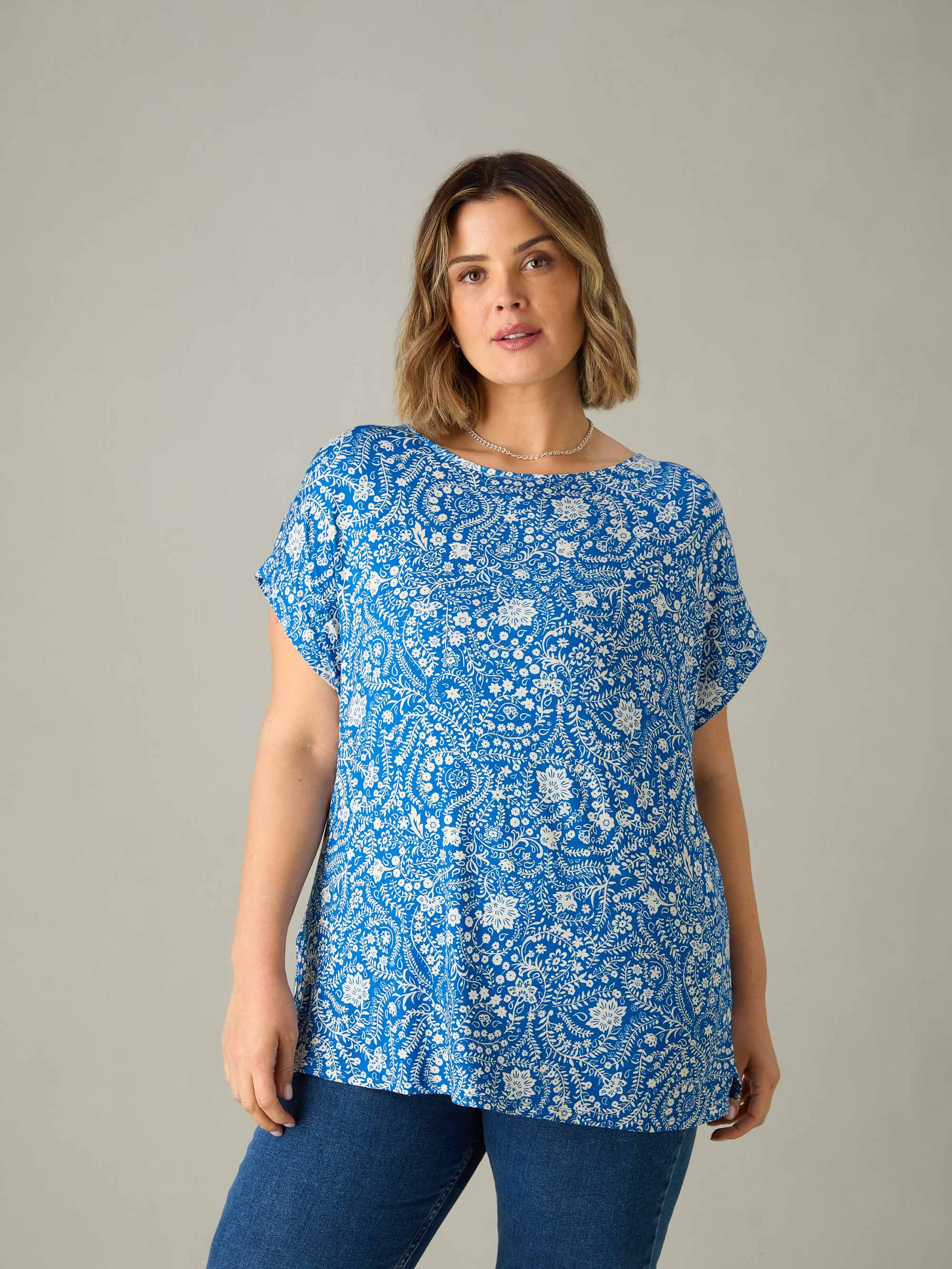 Blue Paisley Jersey T-Shirt - Image 3