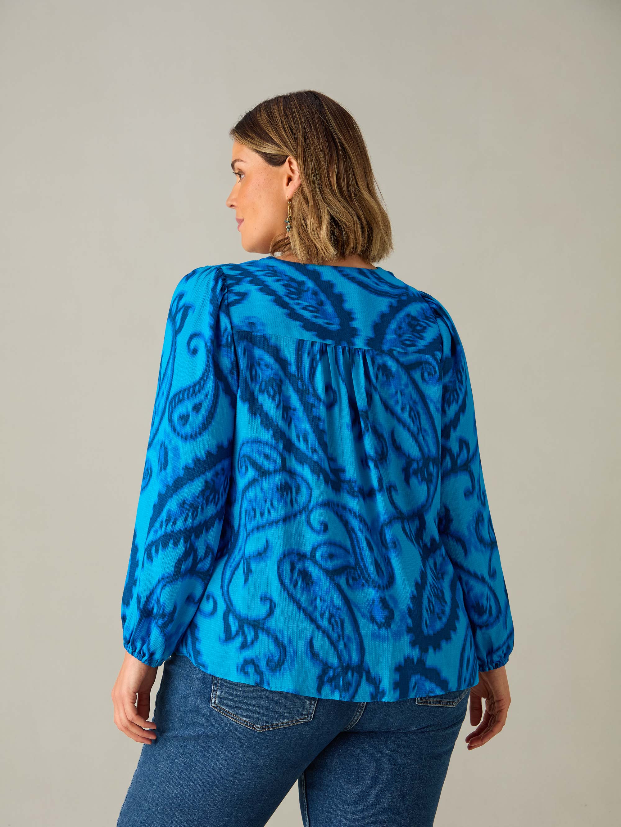 Blue Paisley V-Neck Button Blouse - Image 3