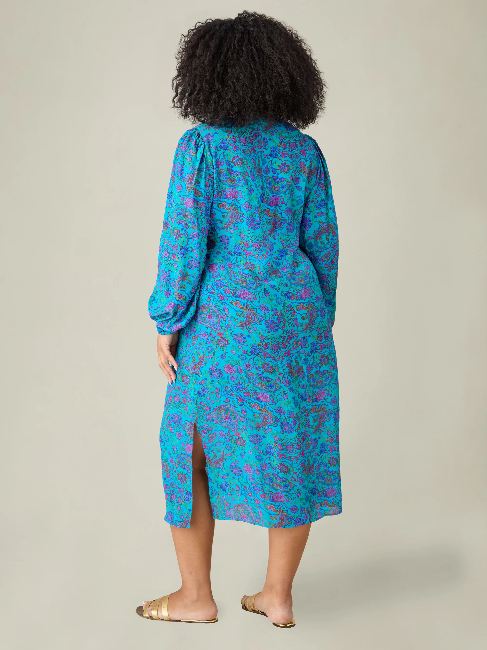 Blue Paisley V-Neck Dress - Image 5