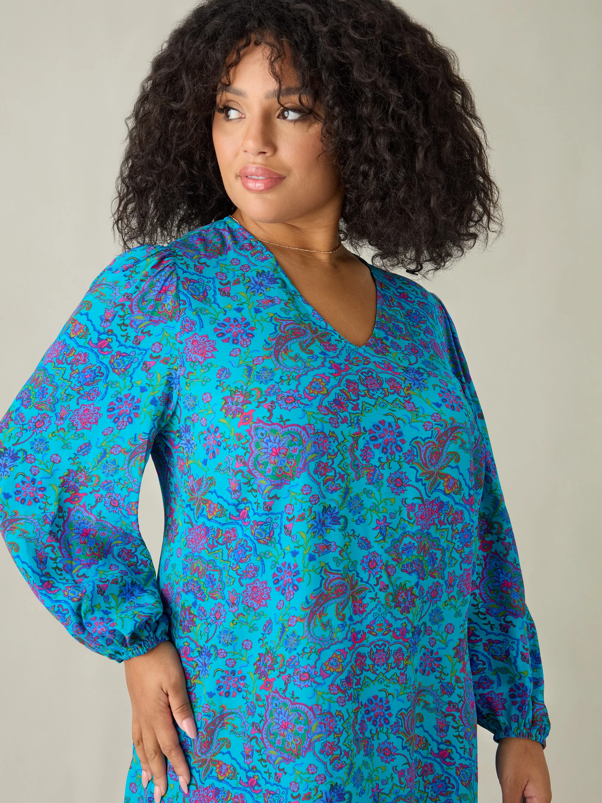 Blue Paisley V-Neck Dress - Image 6