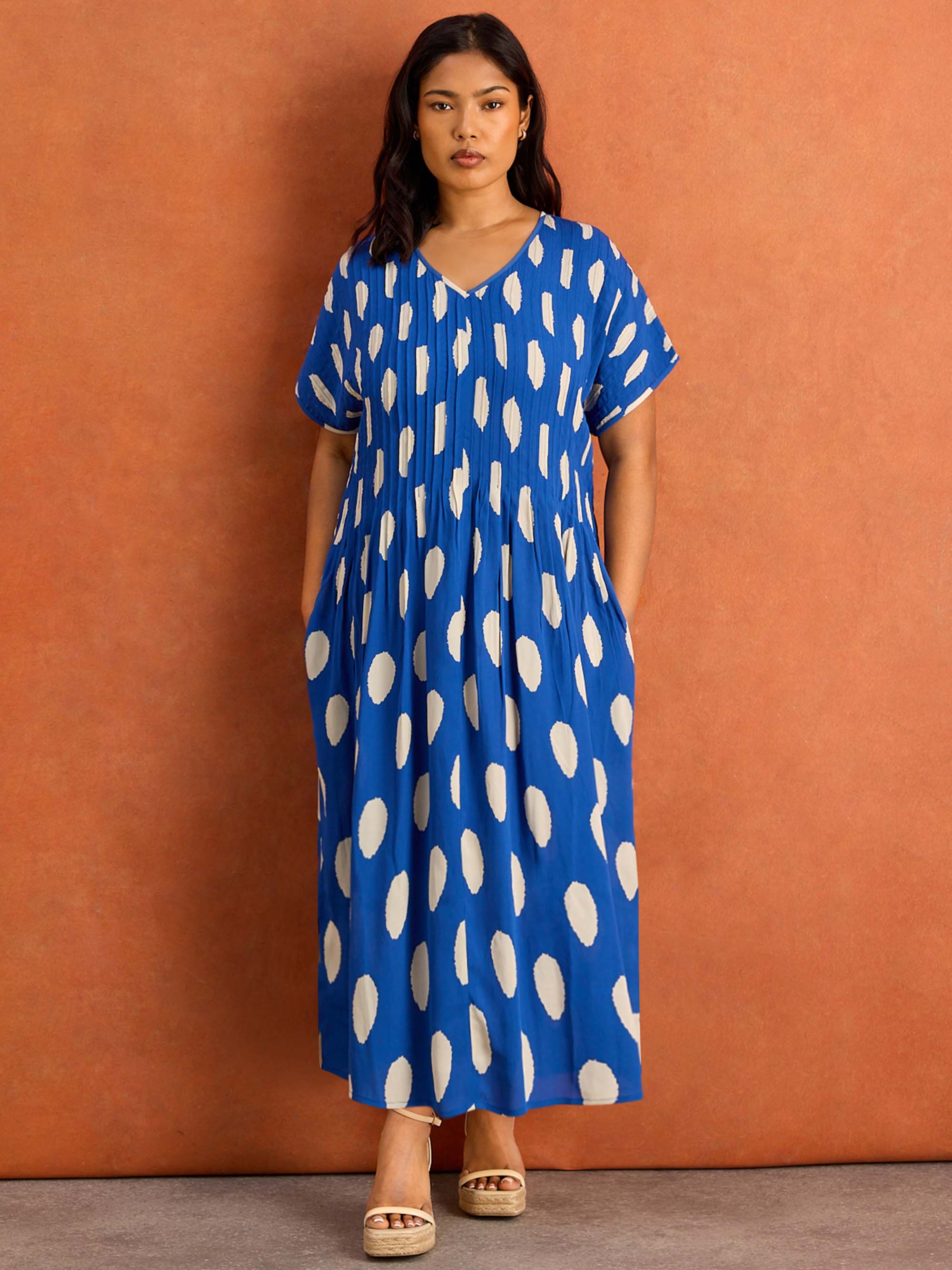 Blue Spot Print Pleated Midi Dress - Image 4