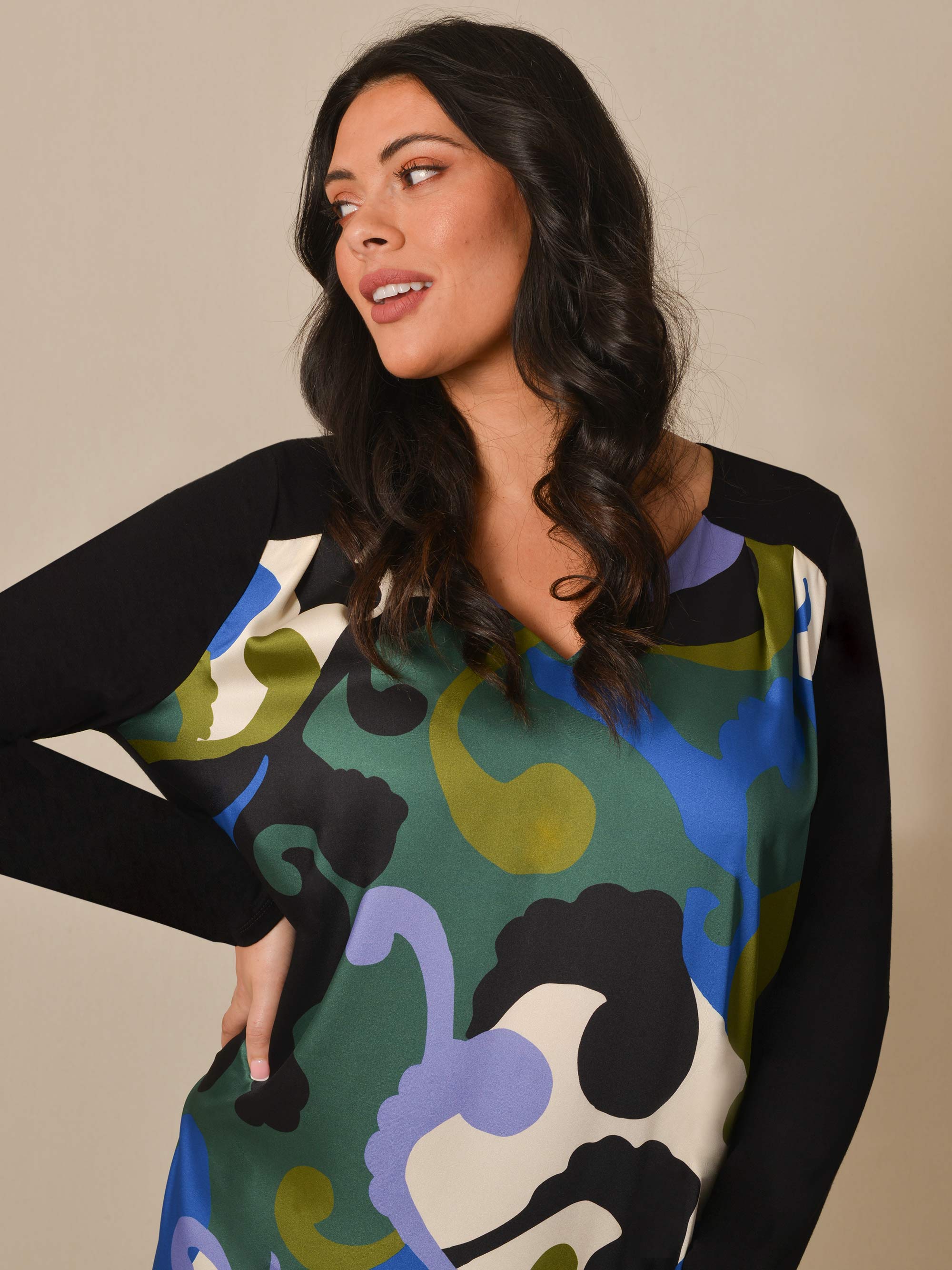 Blue Swirl Print V-Neck Satin Front Dress - Image 3