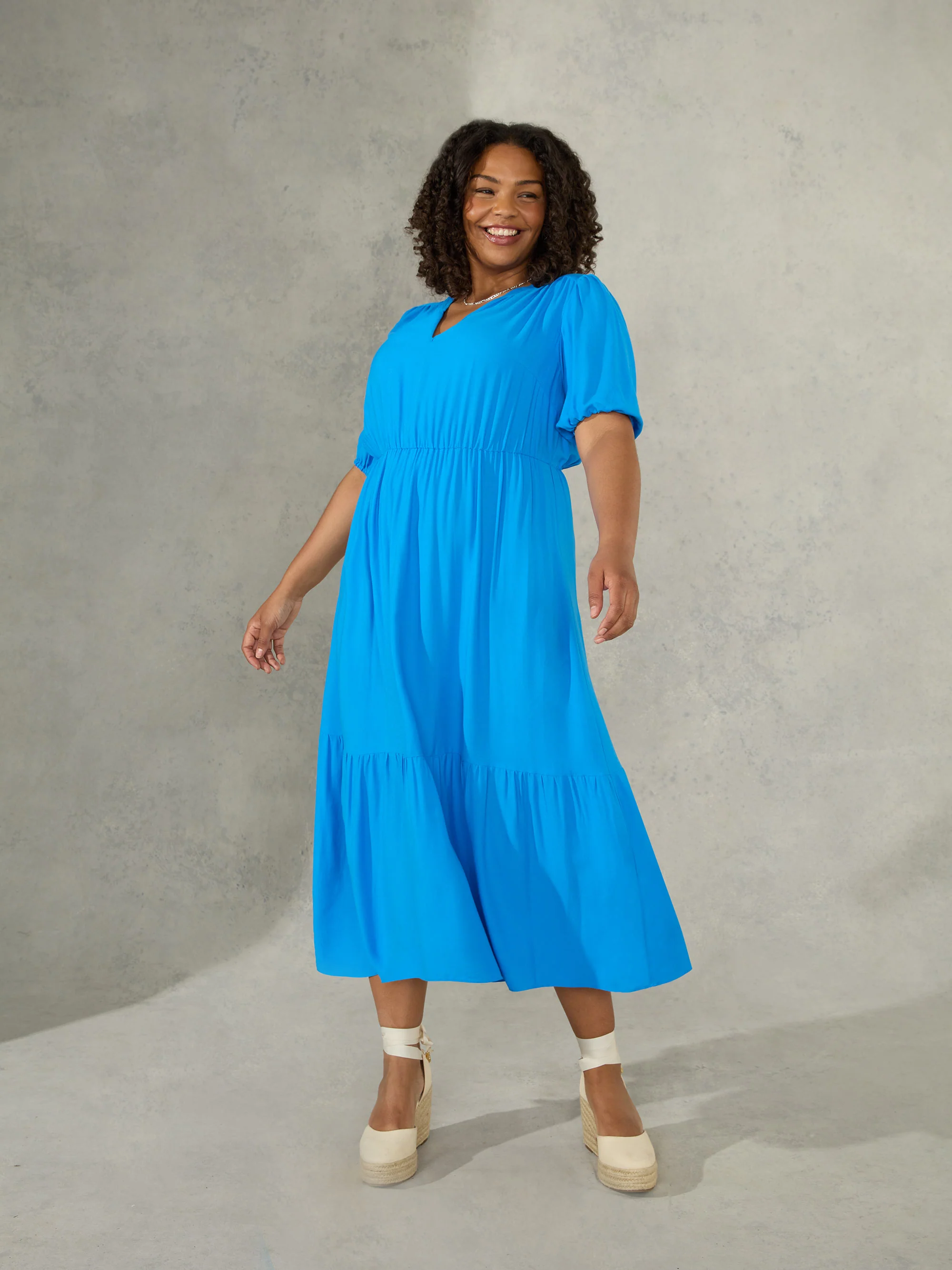 Blue Tiered Midi Dress - Image 3