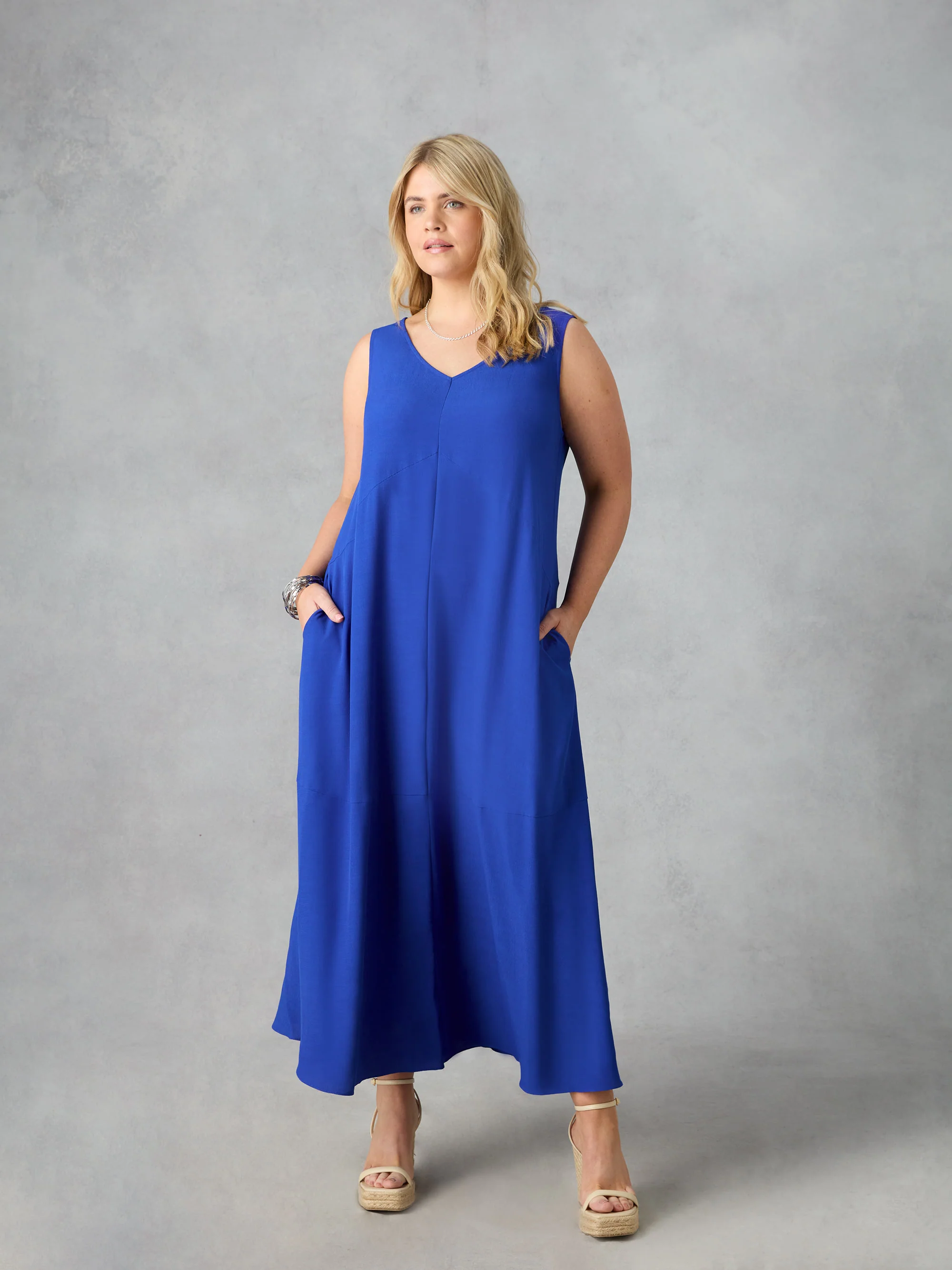 Blue V-Neck Maxi Swing Dress - Image 3