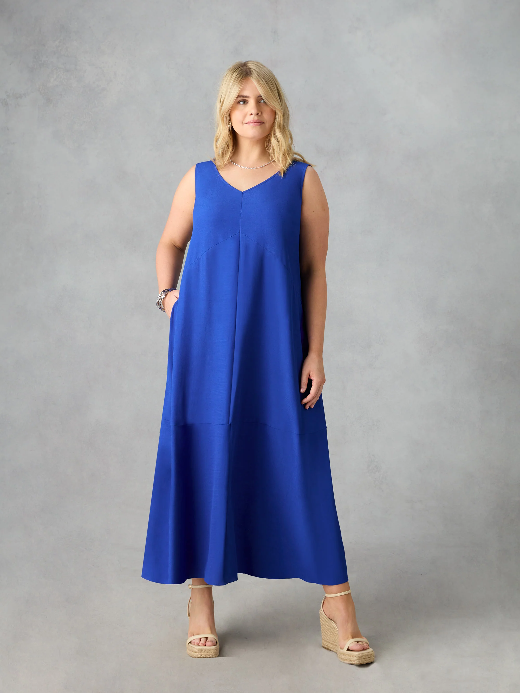 Blue V-Neck Maxi Swing Dress - Image 4