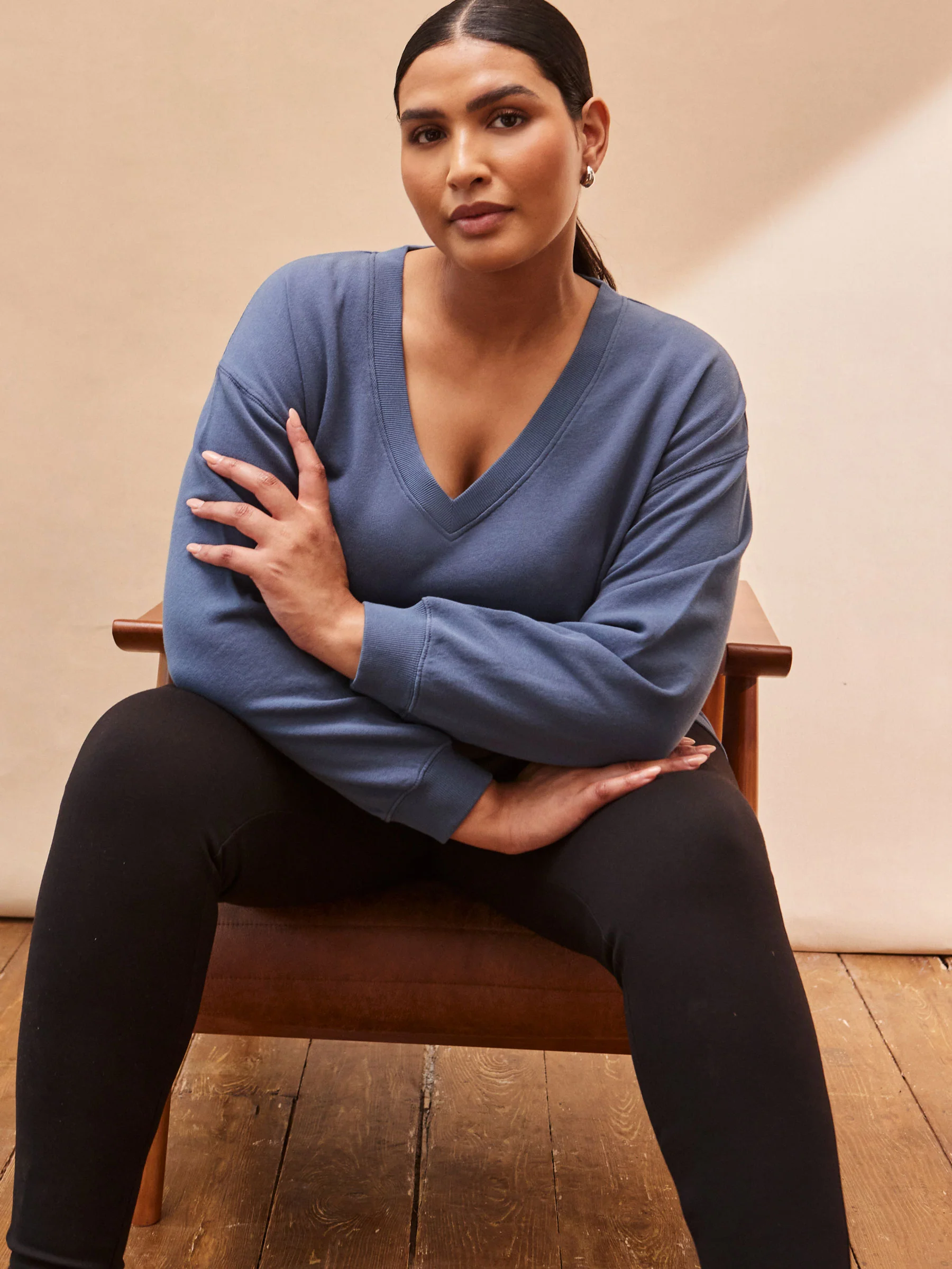 Blue V Neck Sweatshirt - Image 3