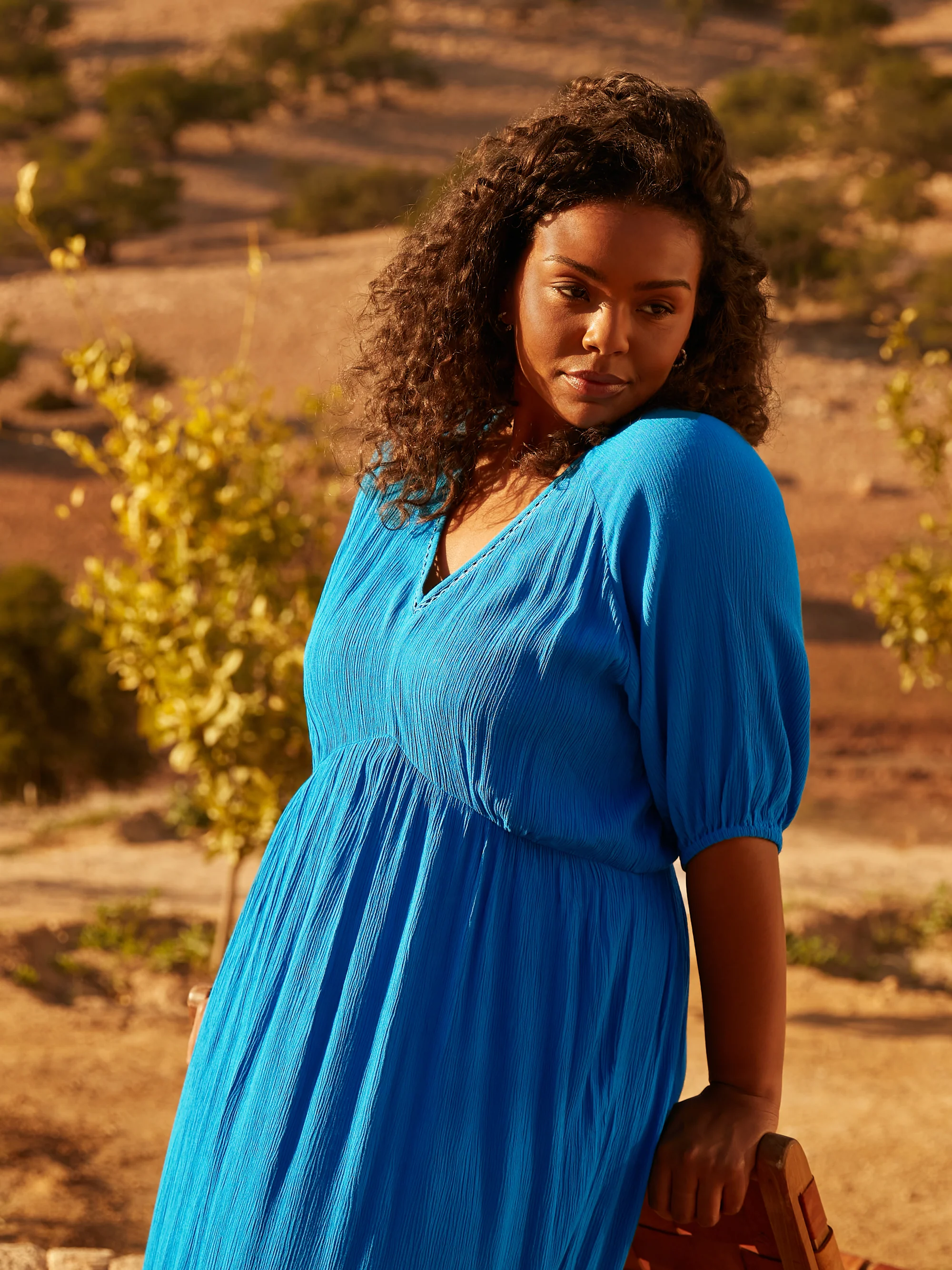Blue V-Neck Tiered Midi Dress - Image 2
