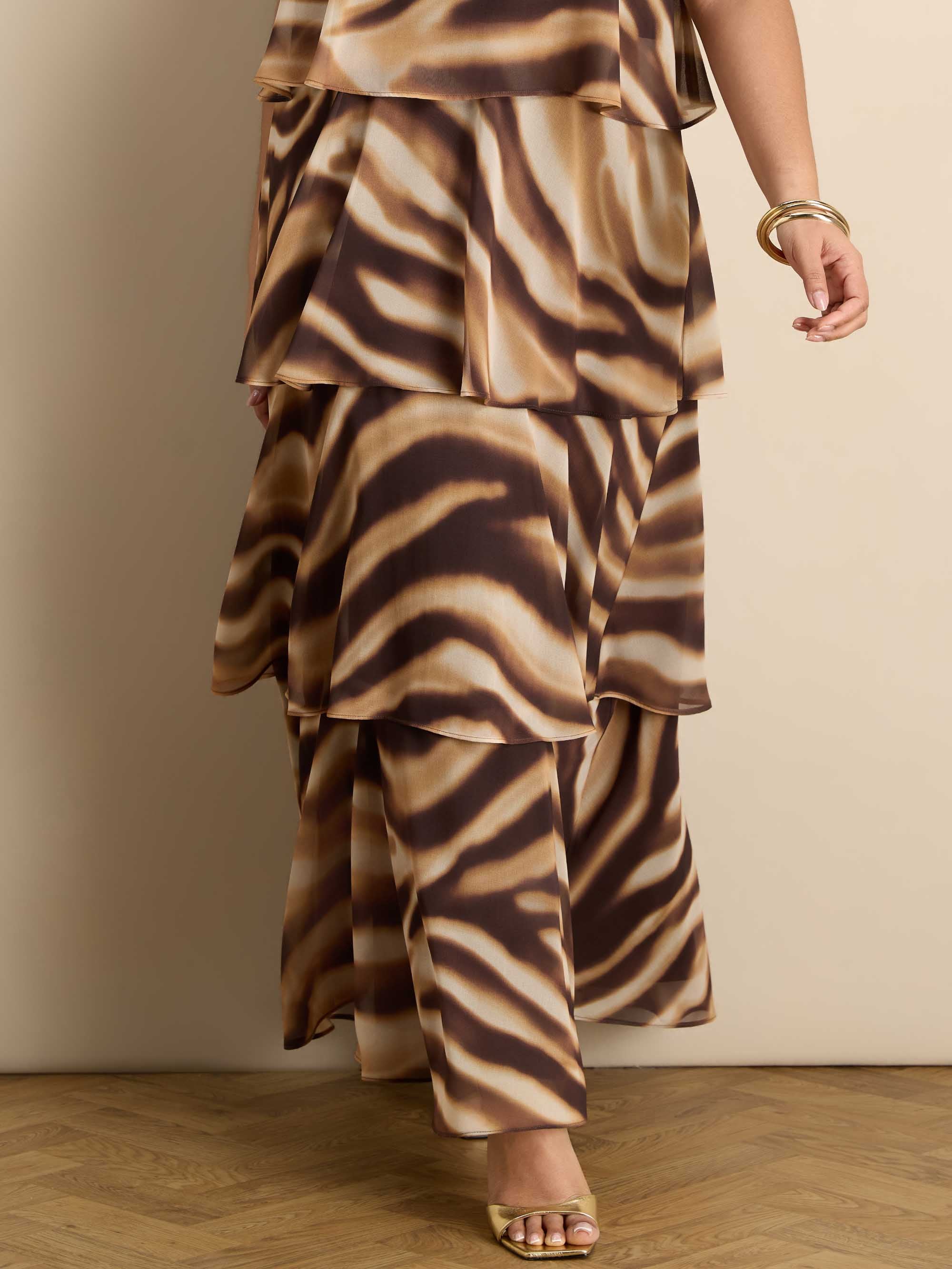 Brown Abstract Print Halter Tiered Maxi Dress - Image 4