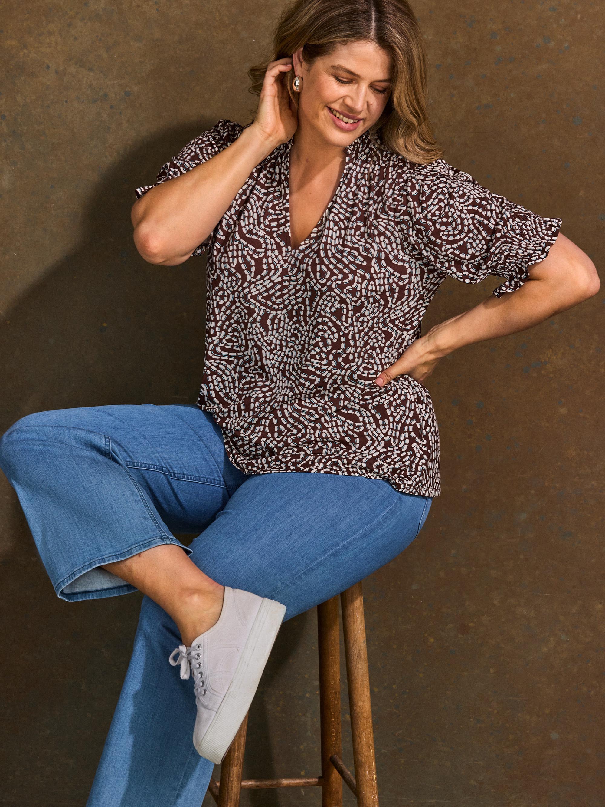 Brown Abstract Print Short Sleeve Jersey Top - Image 2