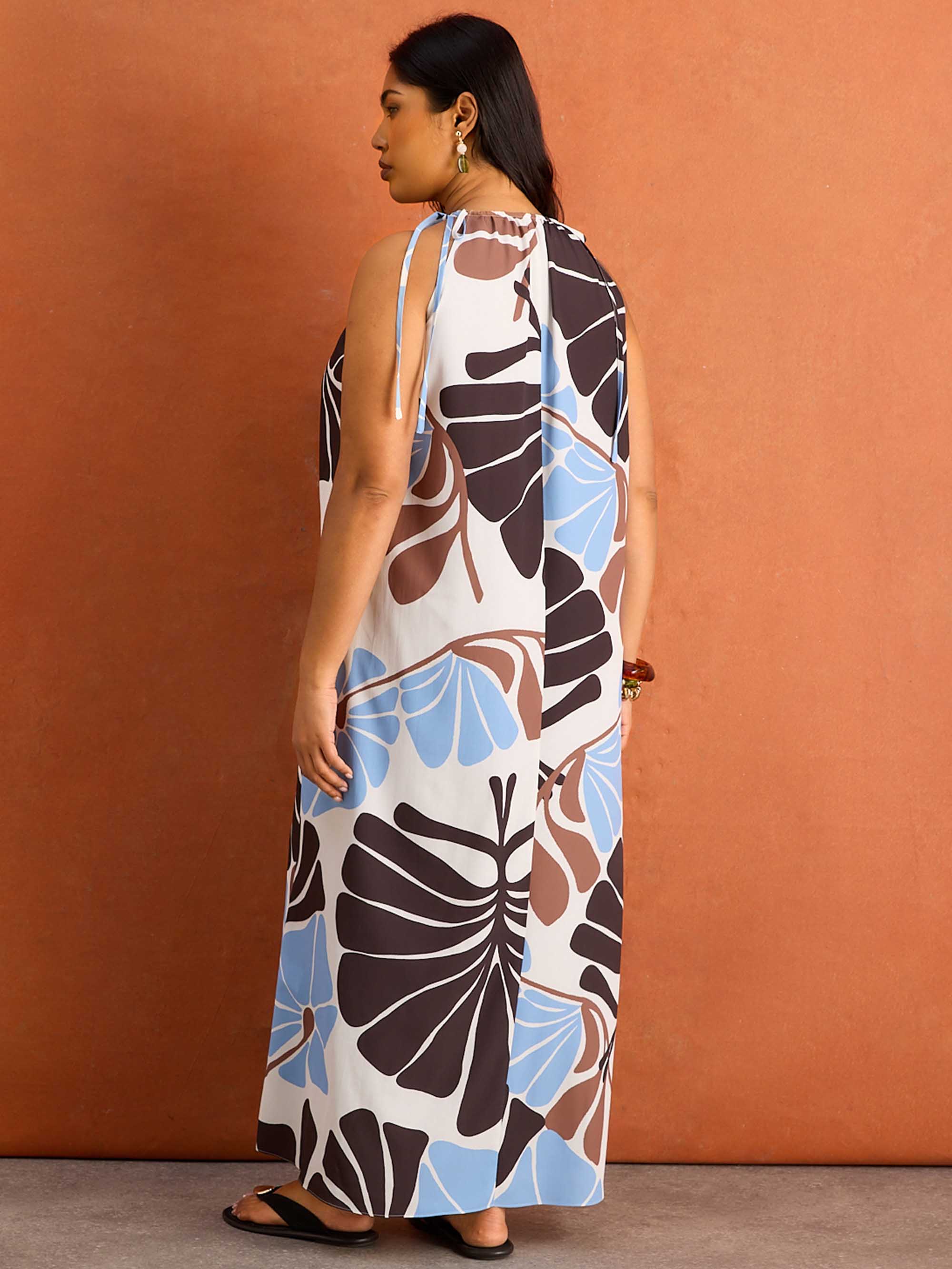 Brown And Blue Floral Print Halter Neck Maxi Dress - Image 9