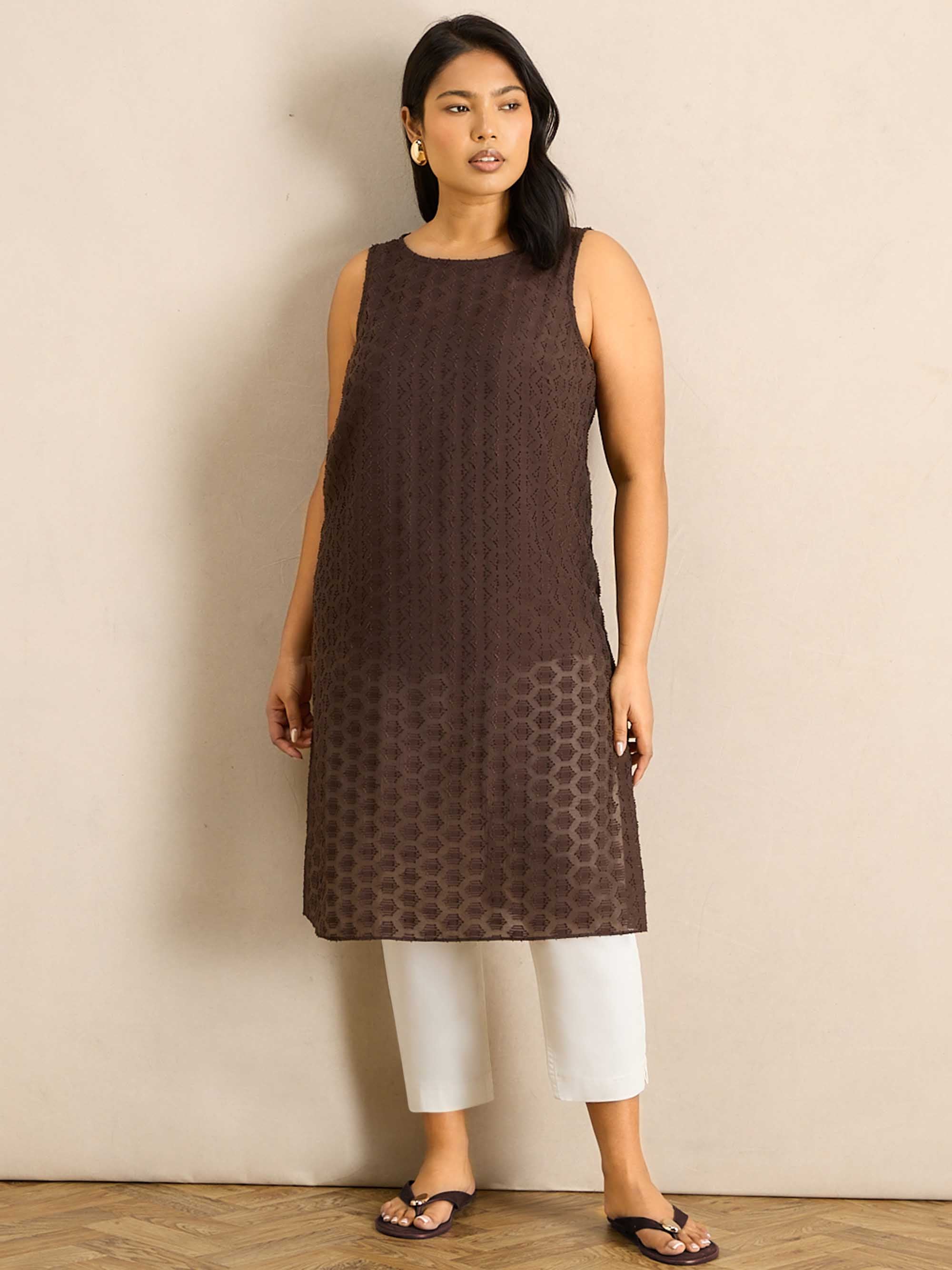 Brown Geo Jacquard Side Split Tunic - Image 4