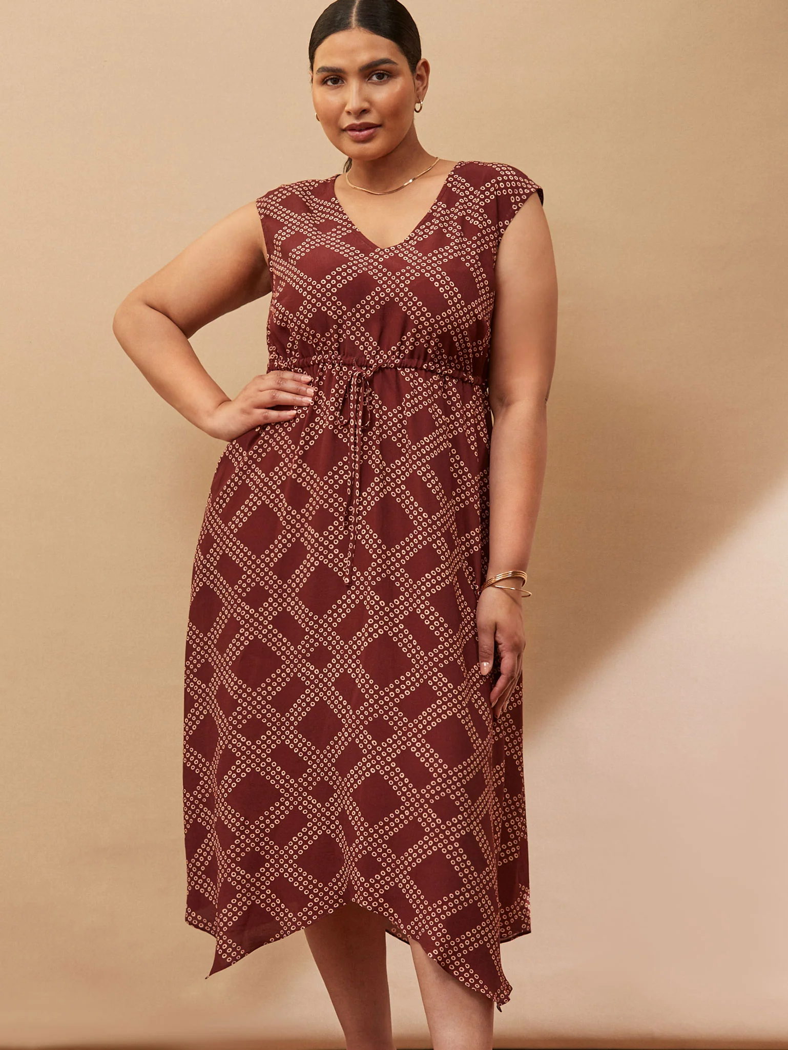 Brown Geo Print V Neck Hanky Hem Dress - Image 2