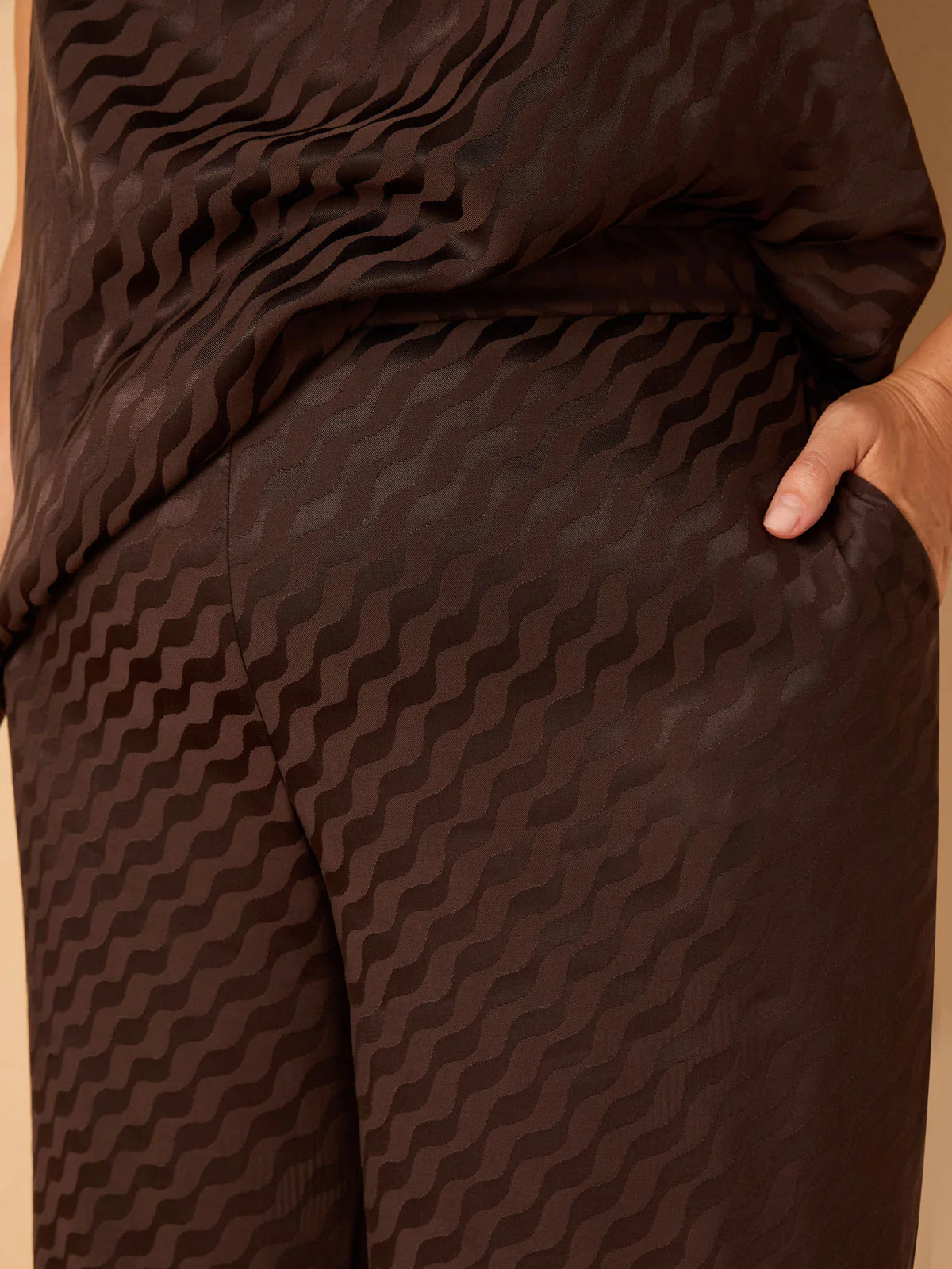 Brown Jacquard Wide Leg Trouser - Image 3