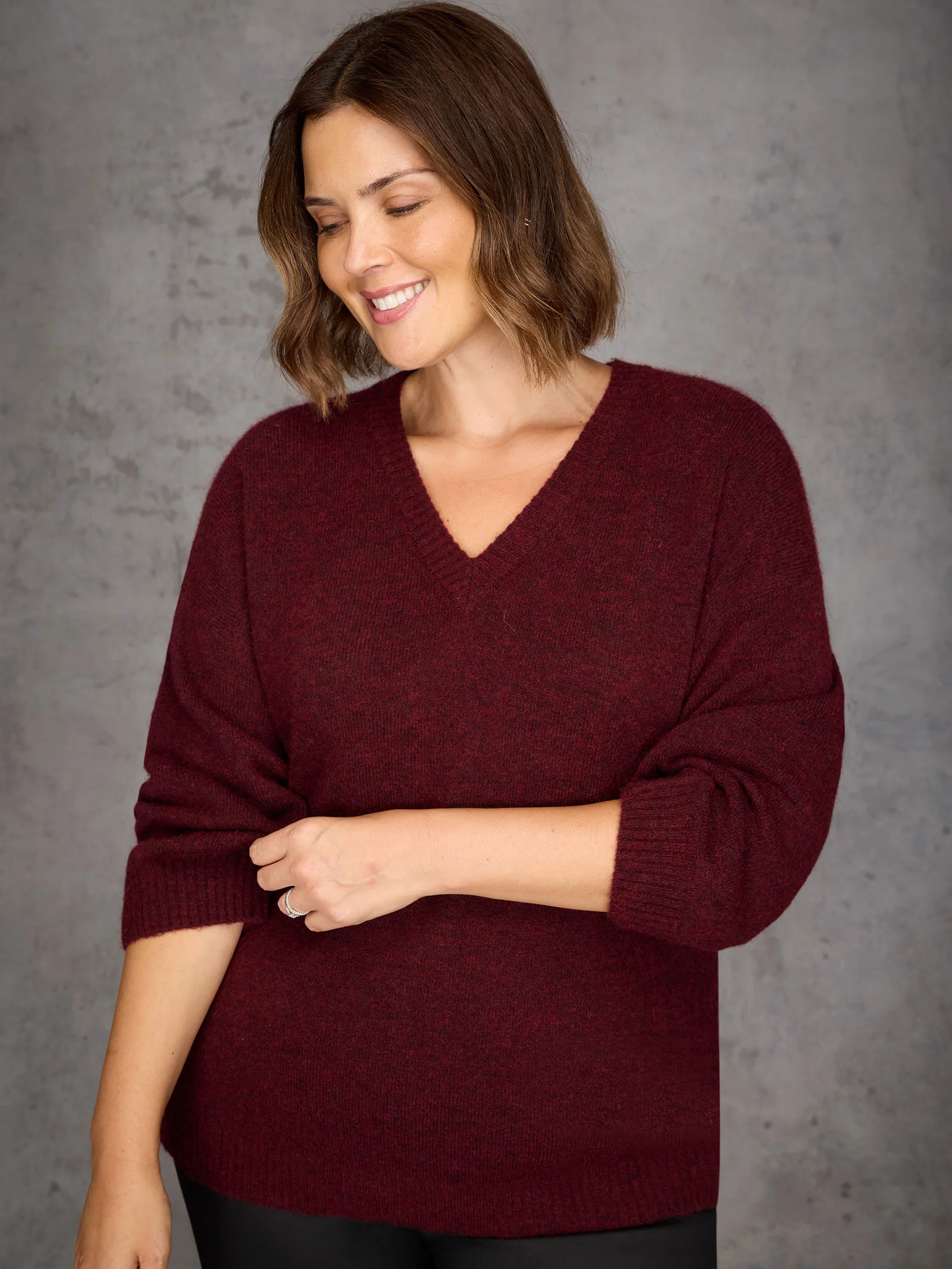 Burgundy V Neck Jumper With Wool and Alpaca - Image 6