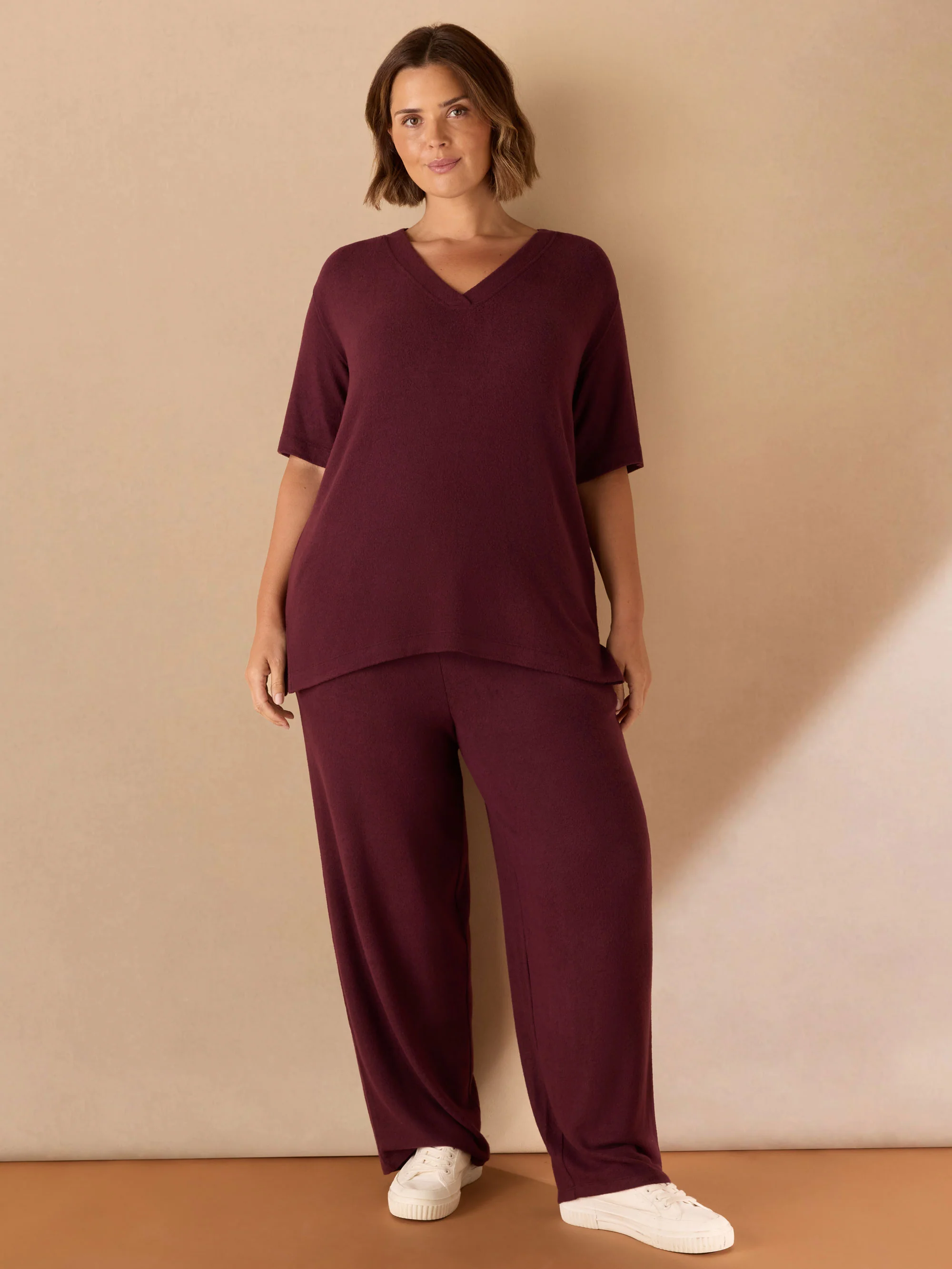Burgundy V Neck Supersoft T-Shirt - Image 3