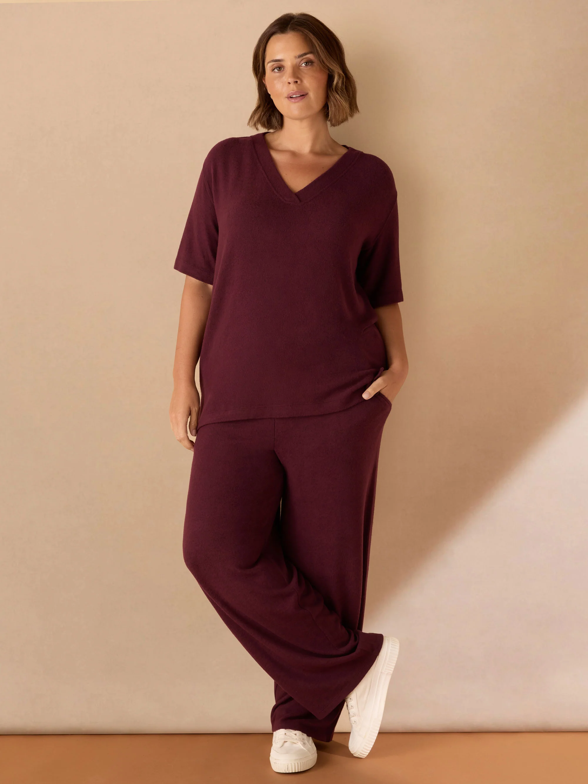 Burgundy V Neck Supersoft T-Shirt - Image 4