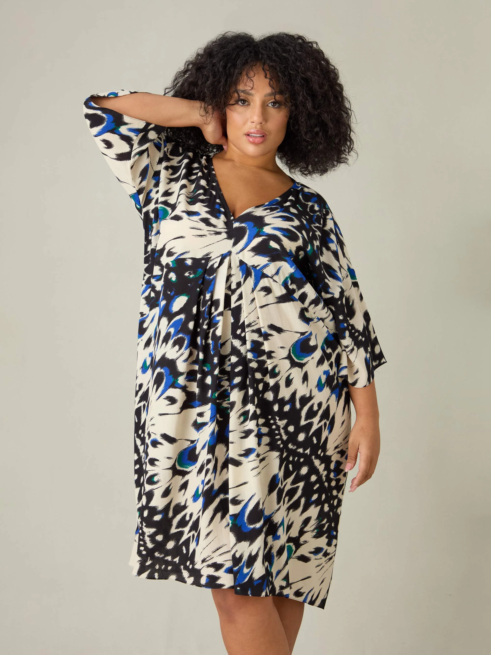 Butterfly Print V-Neck Dress - Image 4
