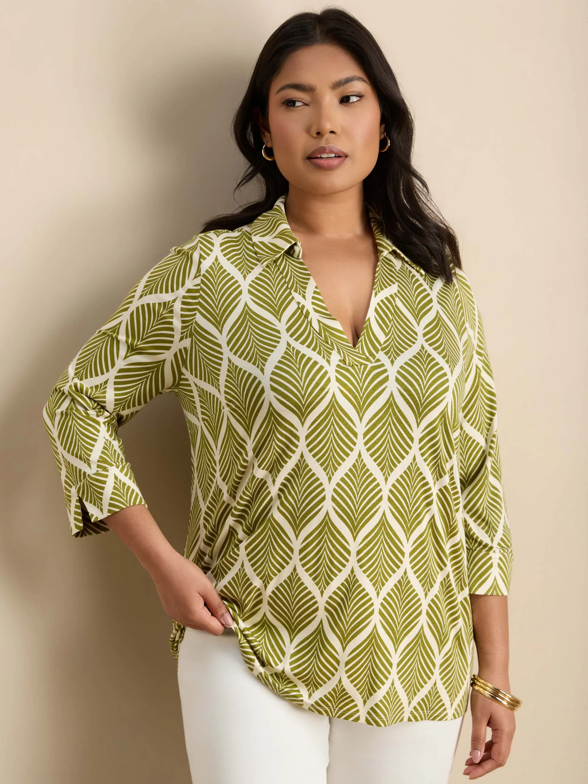 Chartreuse  Print 3/4 Sleeve Collared V-Neck Jersey Top - Image 5