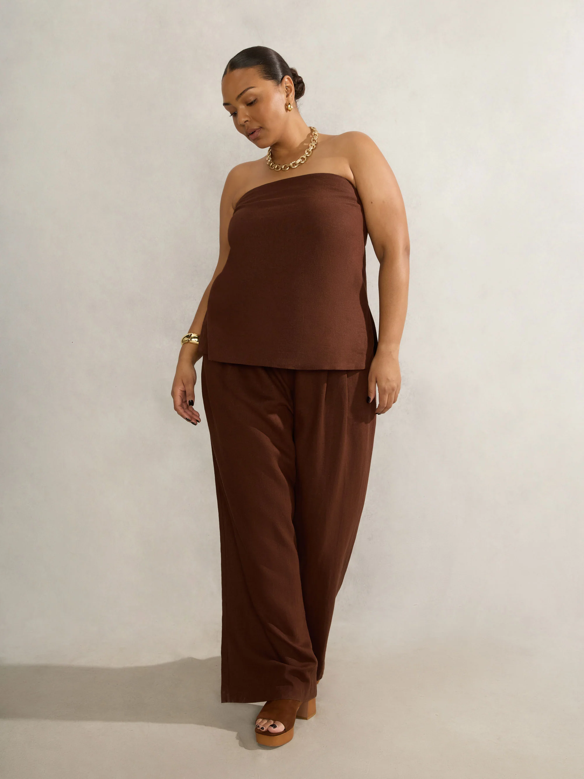Chocolate Linen Blend Bandeau Top - Image 3