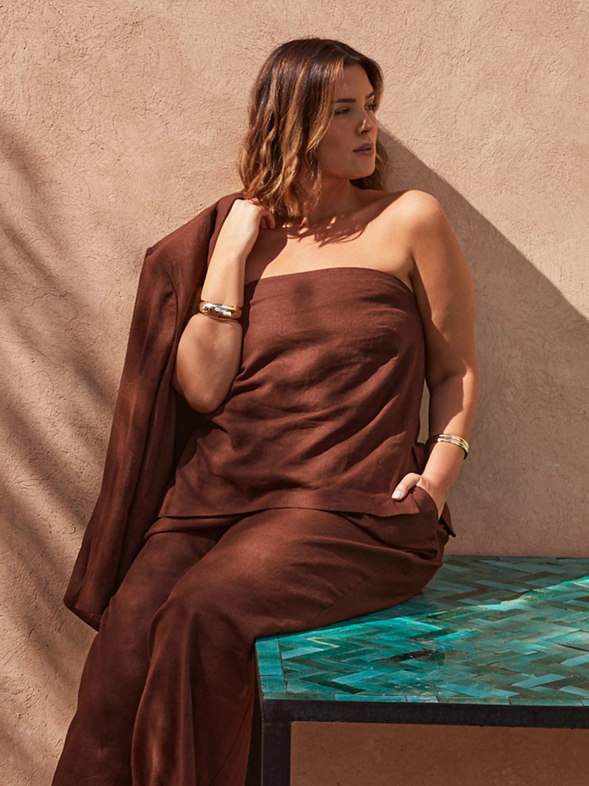 Chocolate Linen Blend Bandeau Top - Image 5