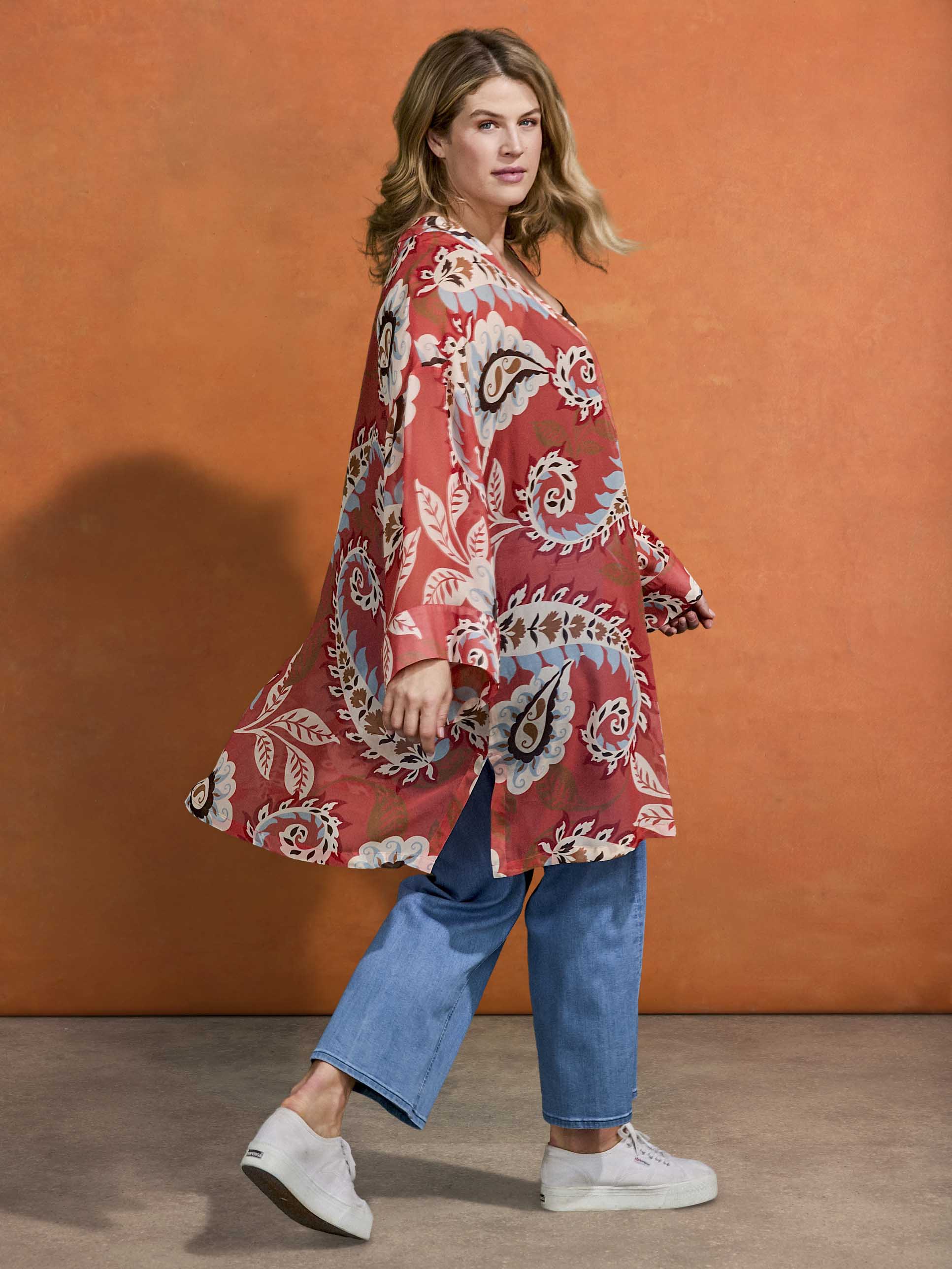 Coral Paisley Print Kimono - Image 4