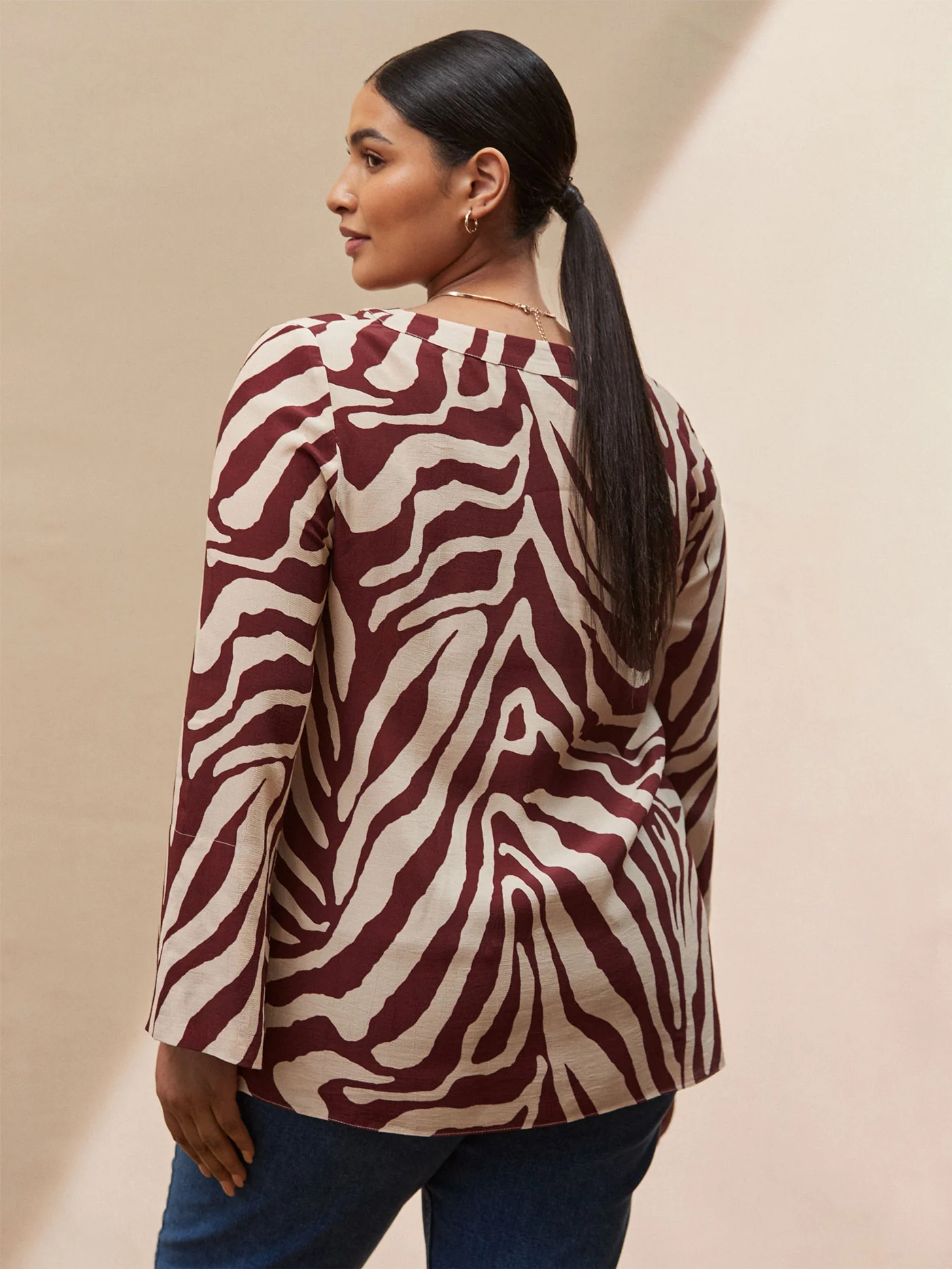Chocolate Brown Animal Print Split Sleeve Detail Blouse - Image 4