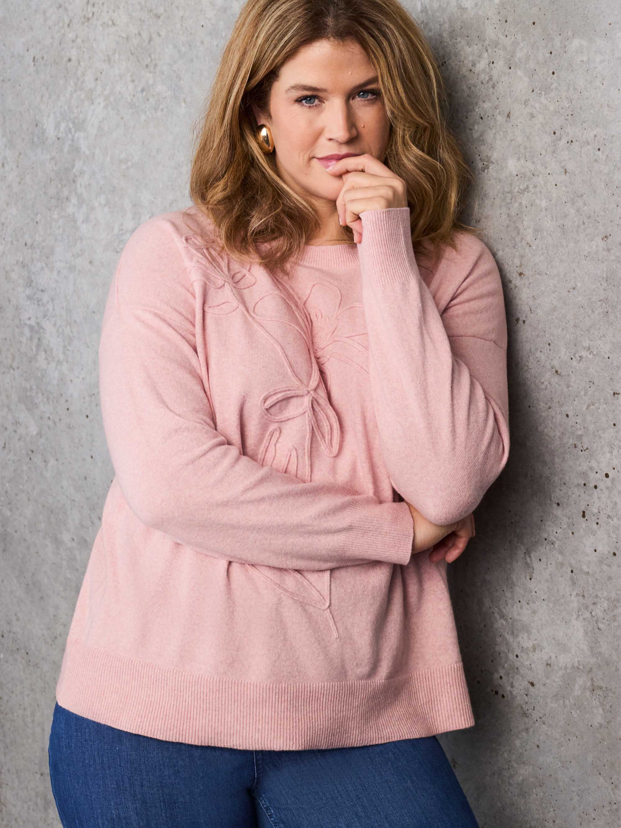 Dusty Pink Floral Placement Knitted Jumper - Image 3