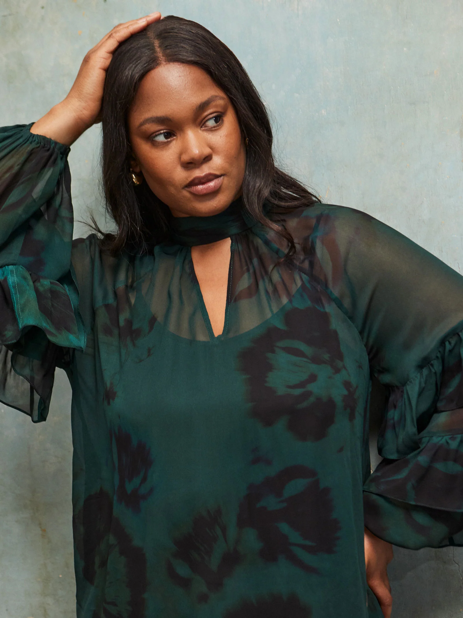 Green Floral Print High Neck Ruffle Blouse - Image 3