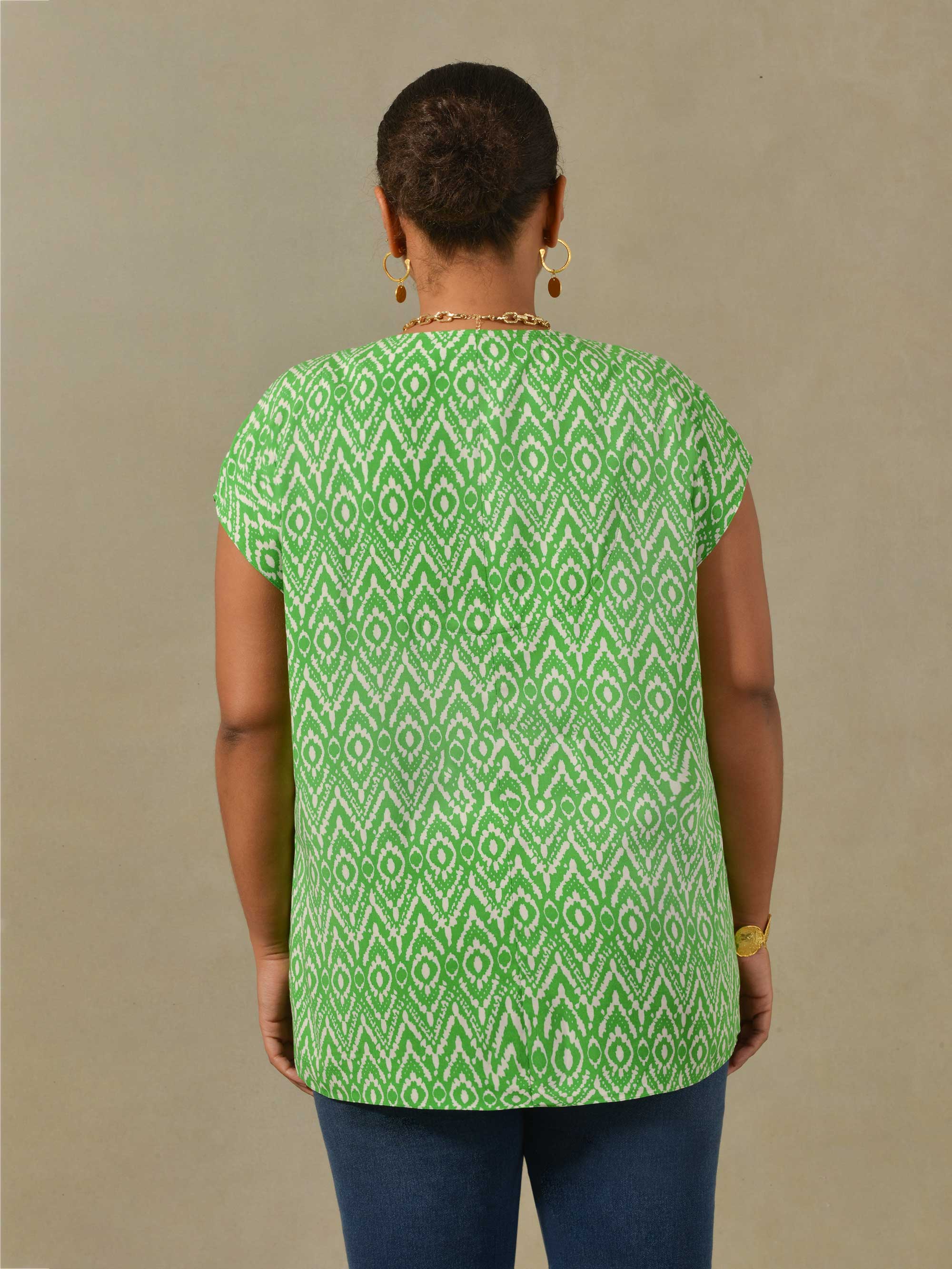 Green Aztec Print Woven Pleat Top - Image 4