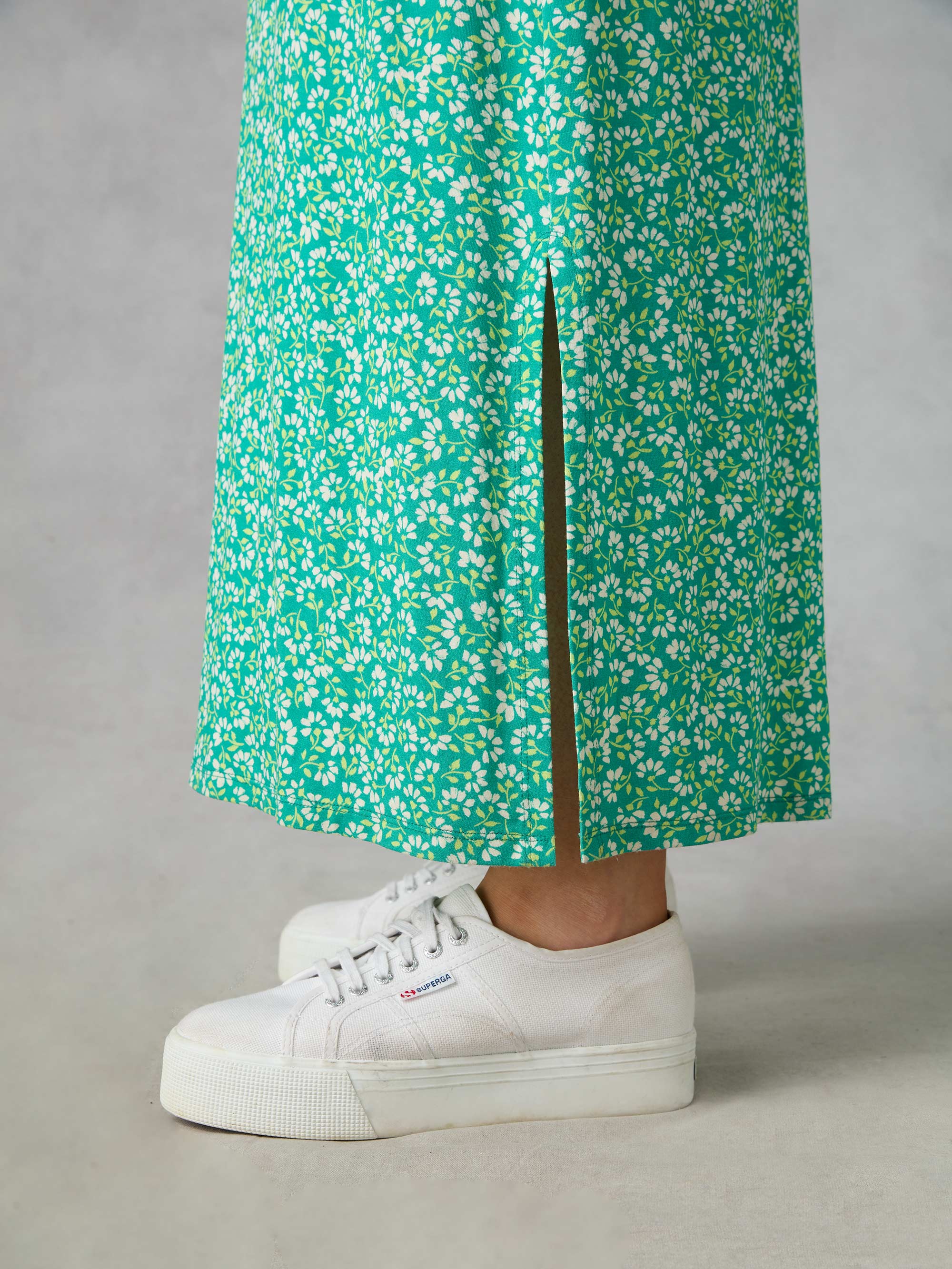Green Ditsy Jersey Shirred Cuff Maxi Dress - Image 5