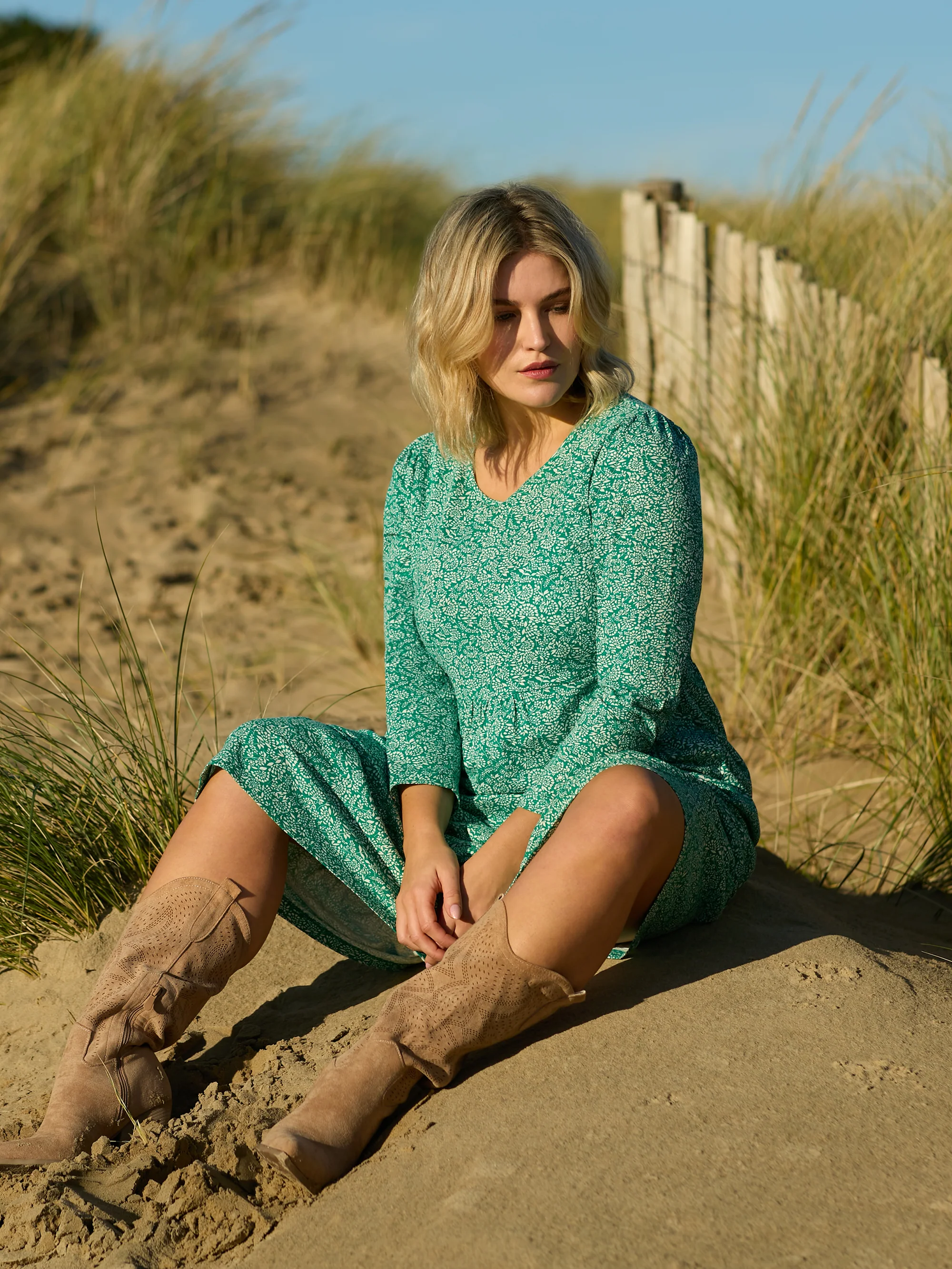 Green Ditsy Leaf Cotton Slub Tiered Midi Dress - Image 3