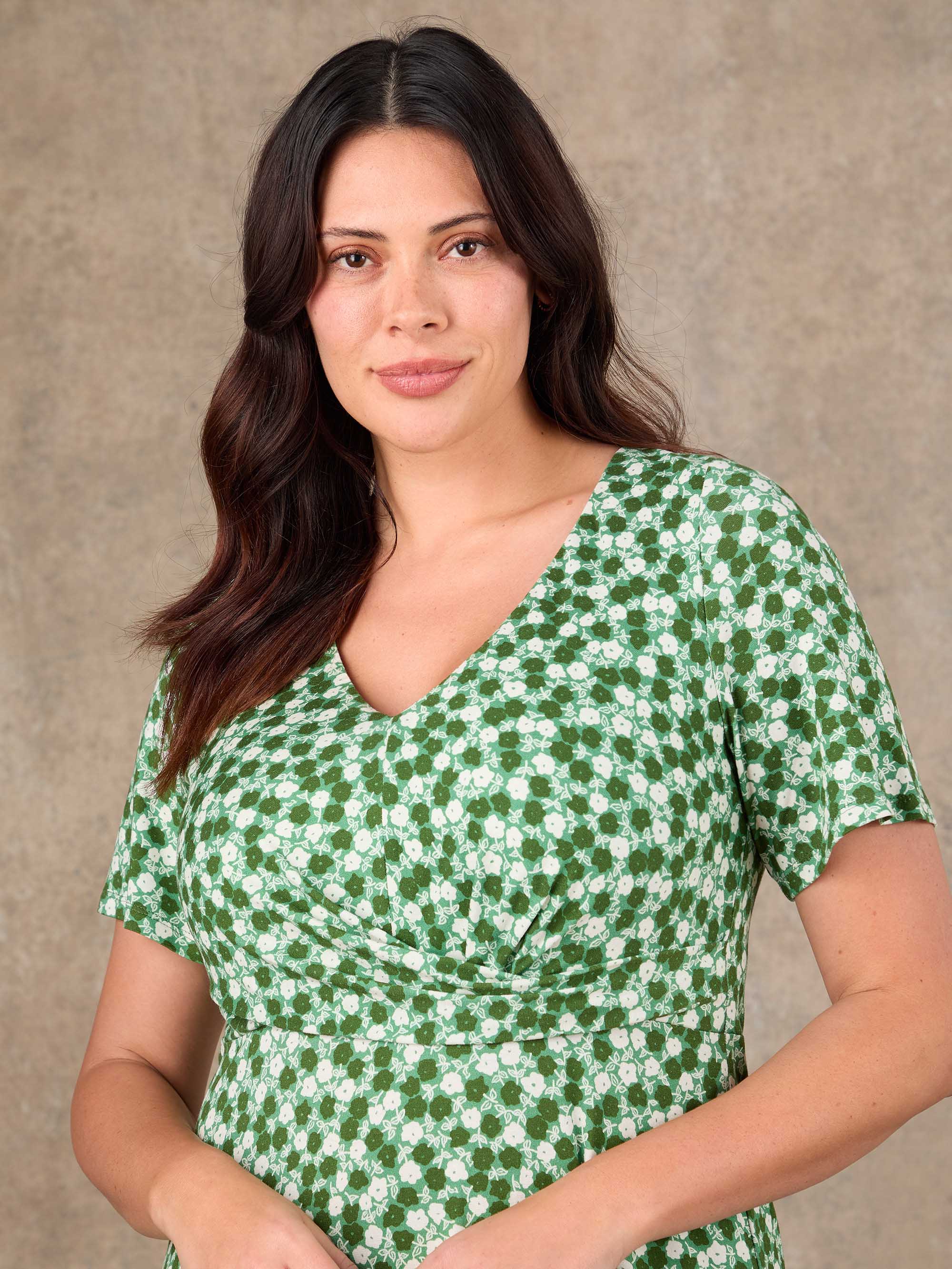 Green Ditsy Twist Wrap Jersey Midaxi Dress - Image 3