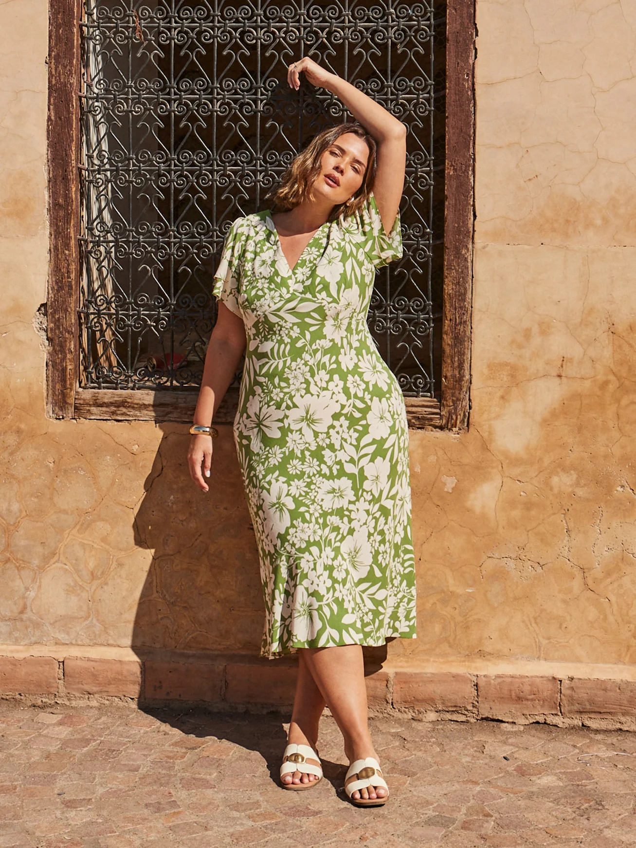 Green Floral Flutter Sleeve Dress - Image 3