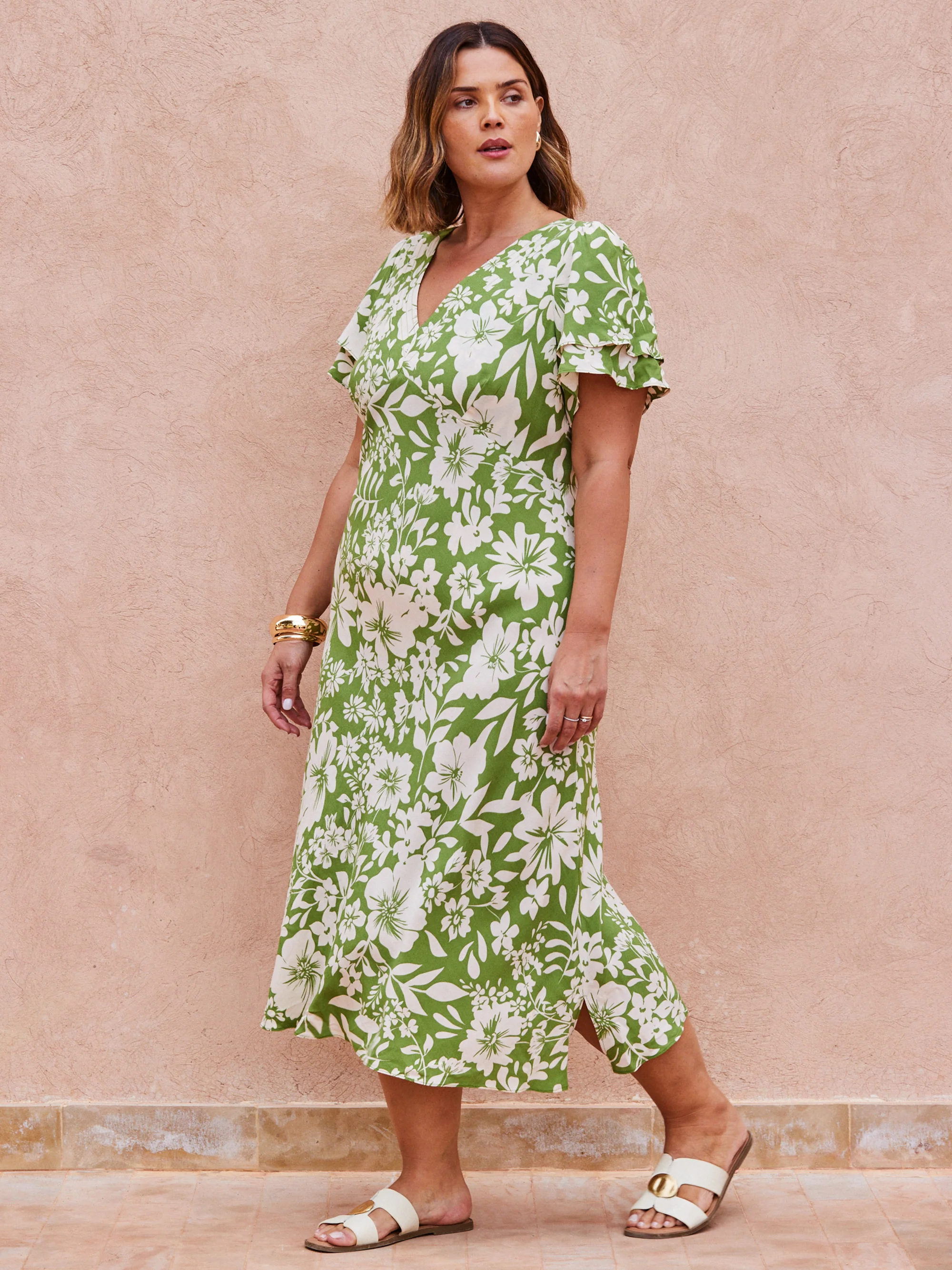 Green Floral Flutter Sleeve Dress - Image 4
