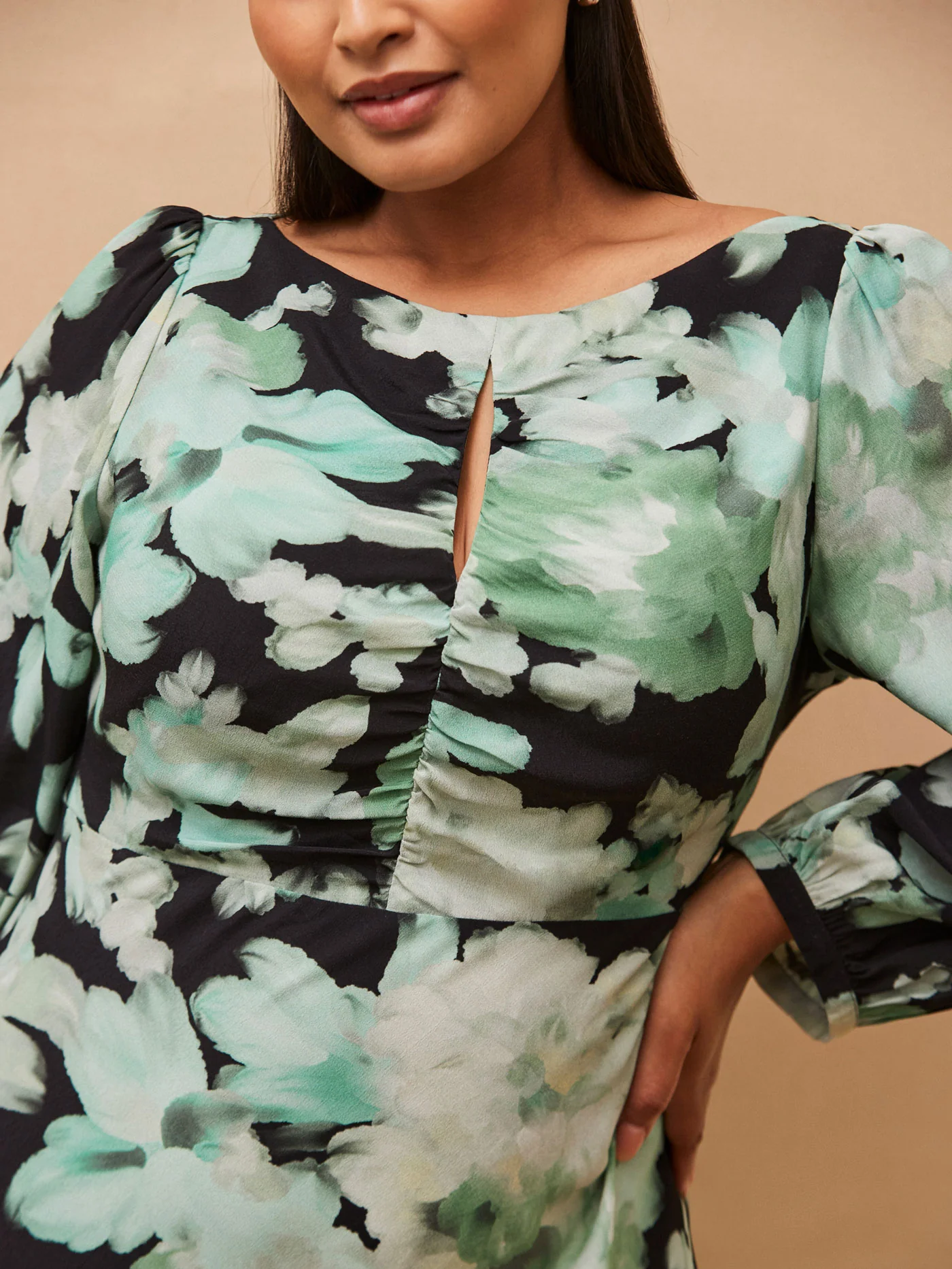 Green Floral Print Ruched Maxi Dress - Image 5